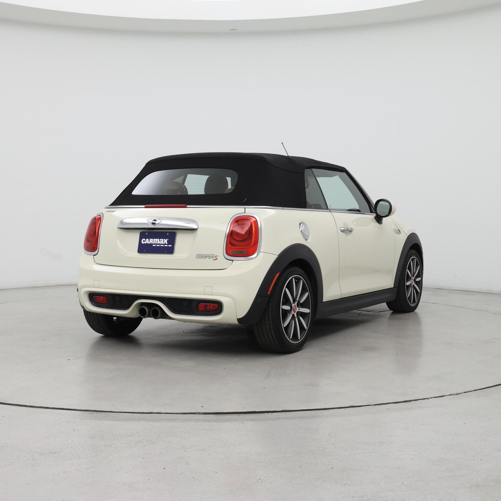 Thumbnail: 2017 MINI Cooper - 8