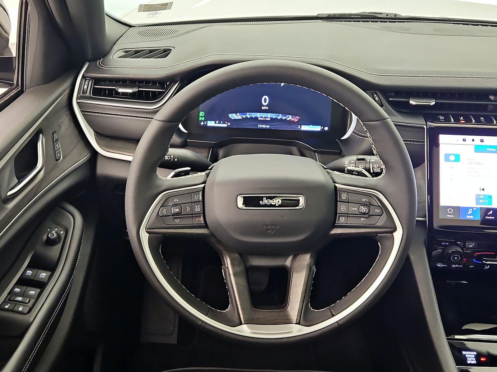 2025 Jeep Grand Cherokee Limited - Photo 11