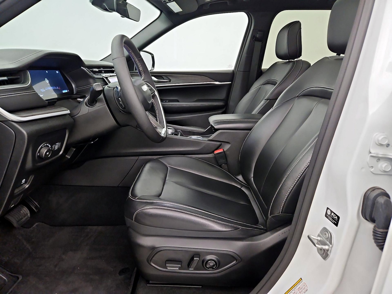 2025 Jeep Grand Cherokee Limited - Photo 12