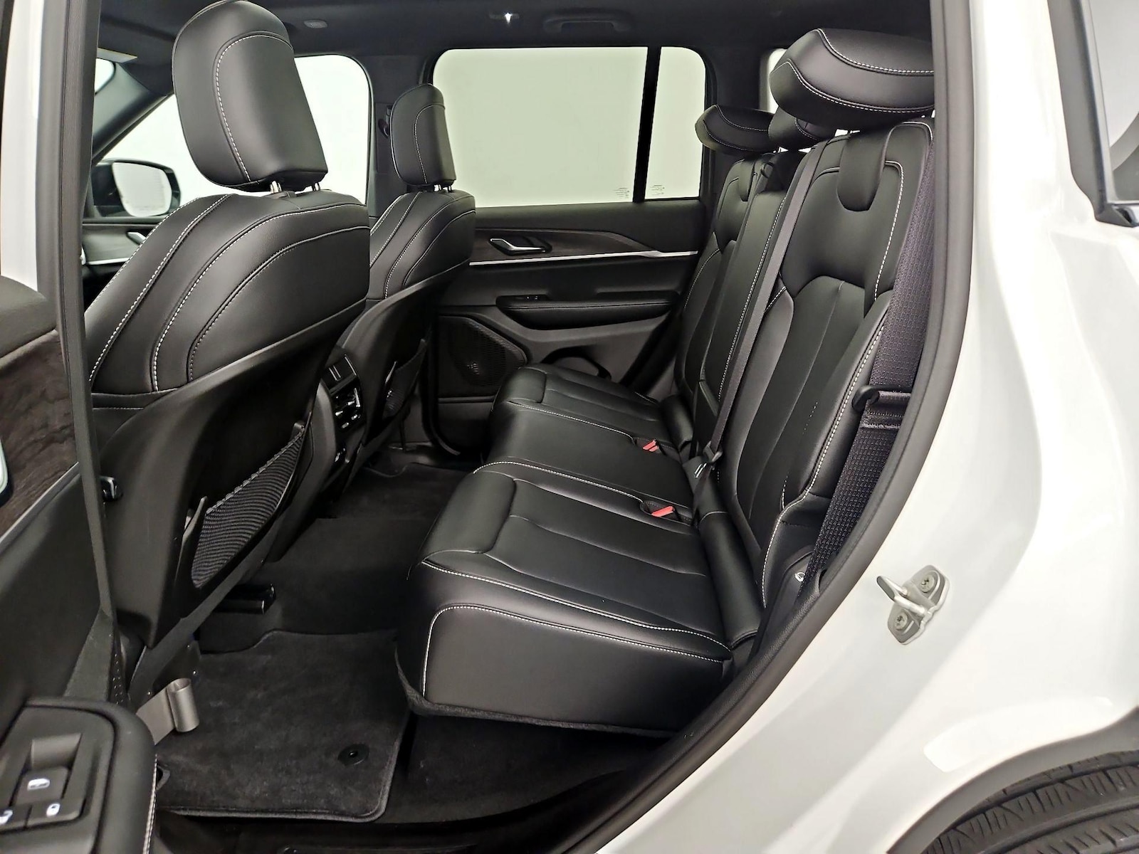 2025 Jeep Grand Cherokee Limited - Photo 22