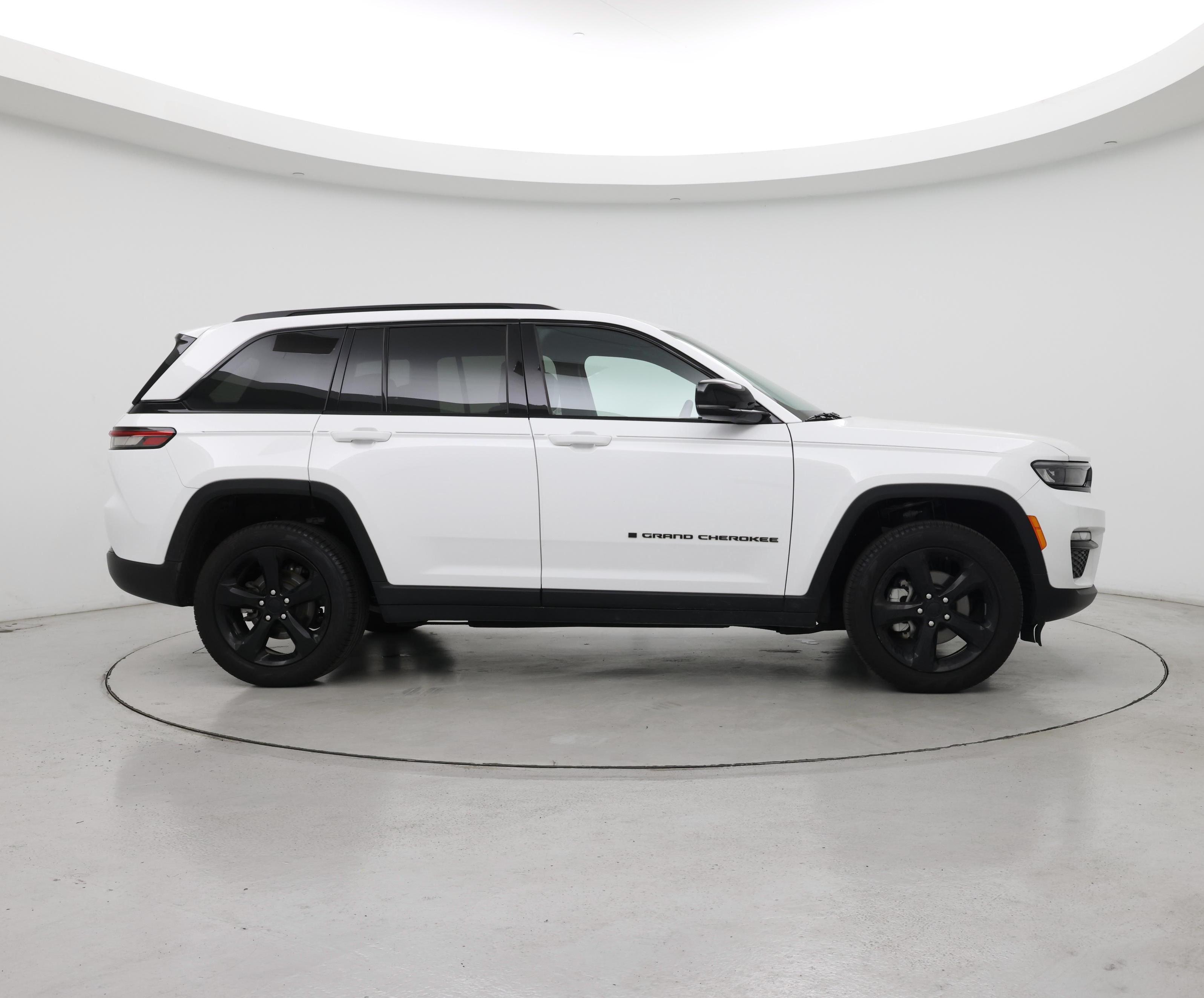 Thumbnail: 2025 Jeep Grand Cherokee - 7