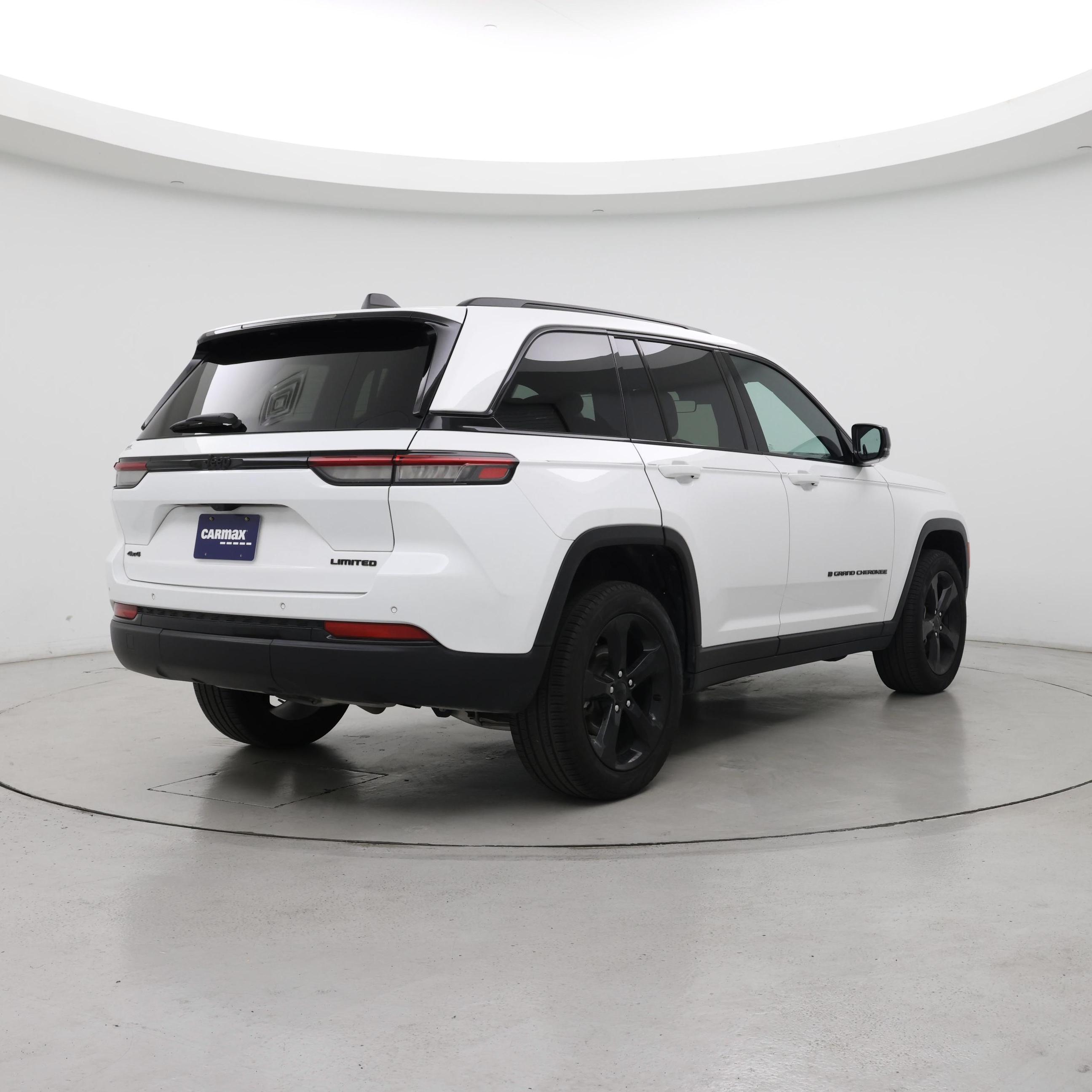 Thumbnail: 2025 Jeep Grand Cherokee - 8