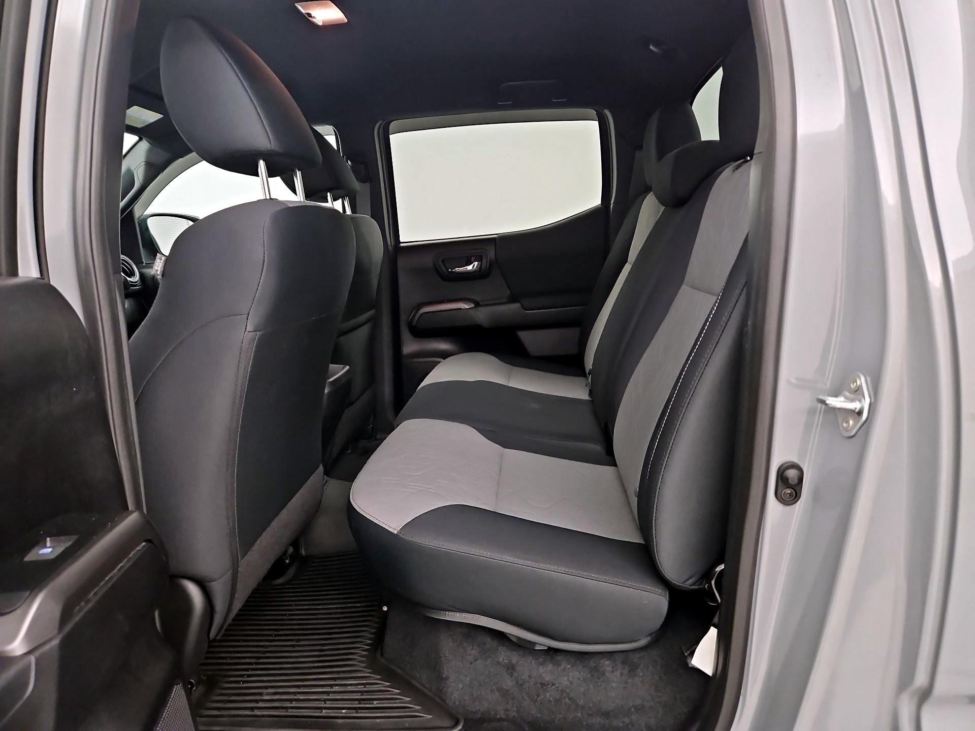 Thumbnail: 2021 Toyota Tacoma - 19