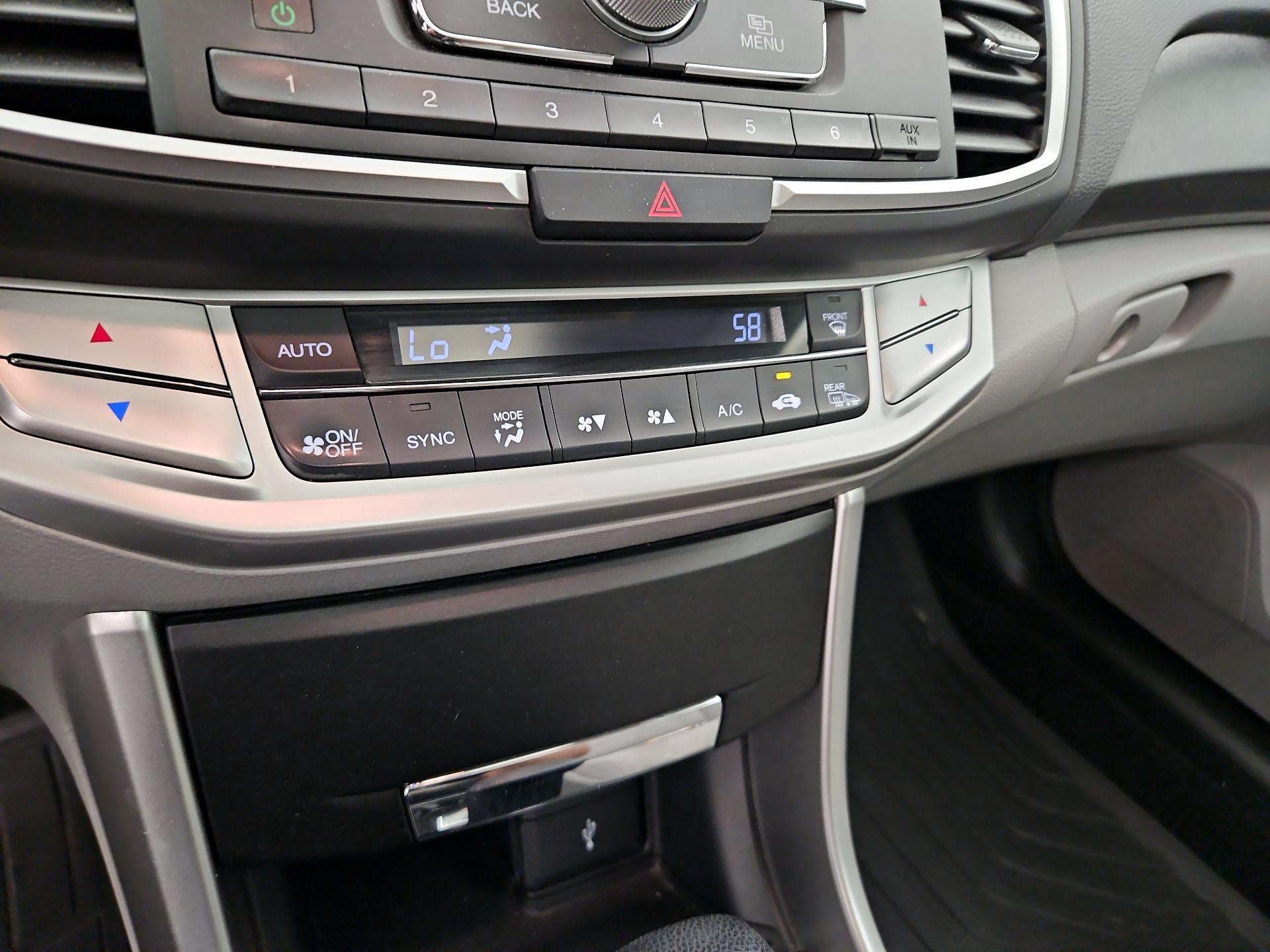 Thumbnail: 2014 Honda Accord - 16