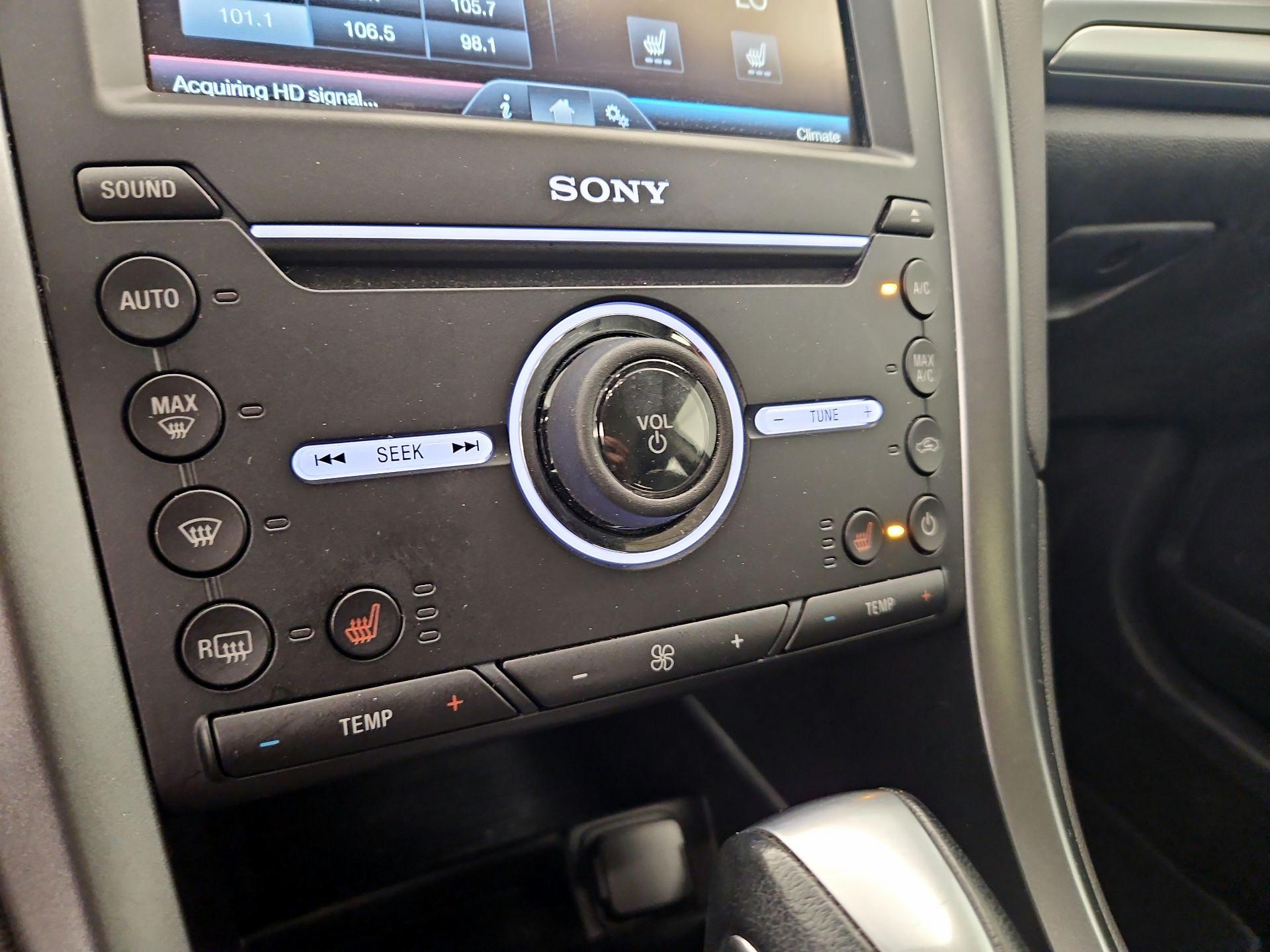 Thumbnail: 2016 Ford Fusion - 16