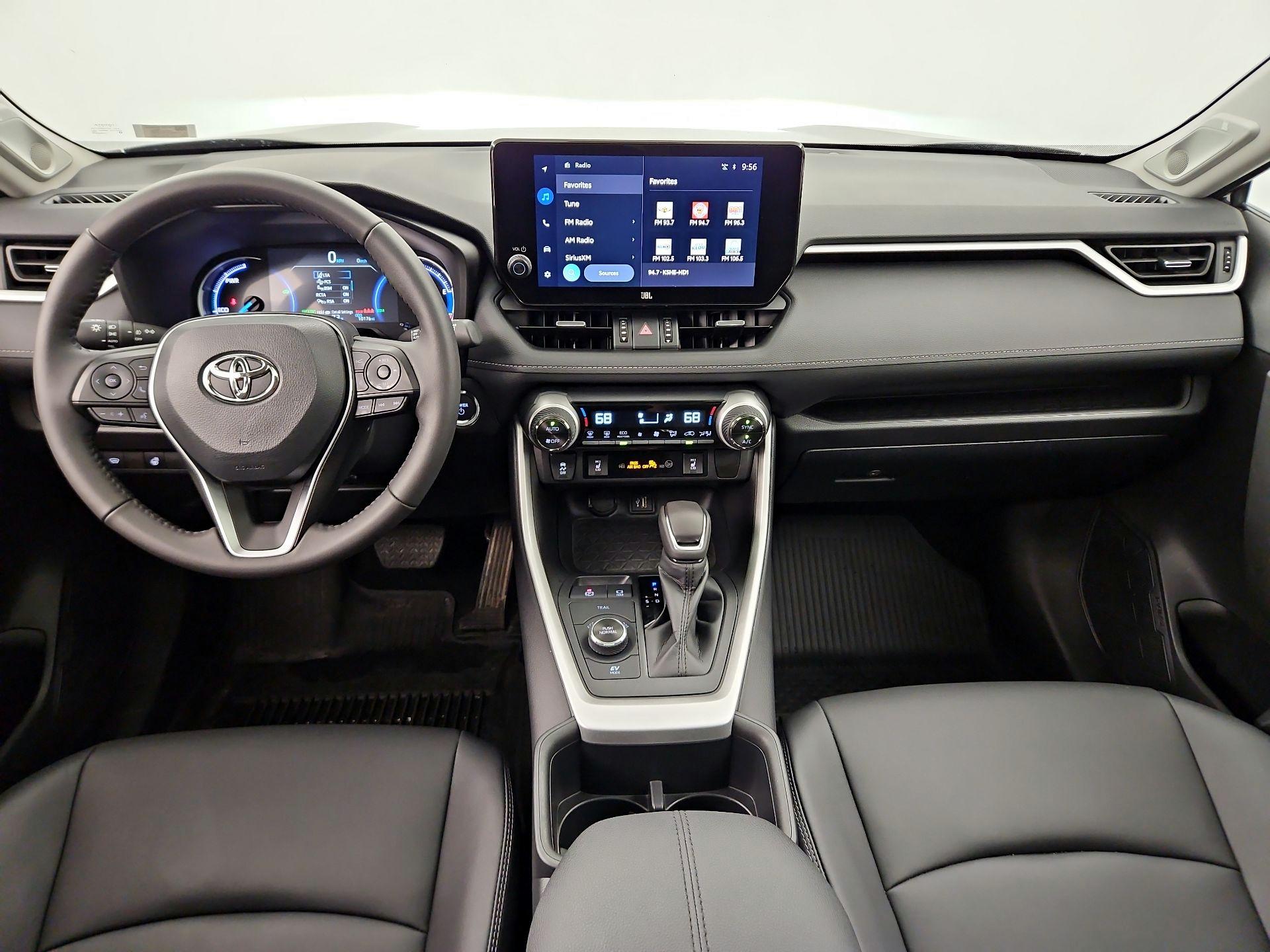 Thumbnail: 2025 Toyota RAV4 - 9