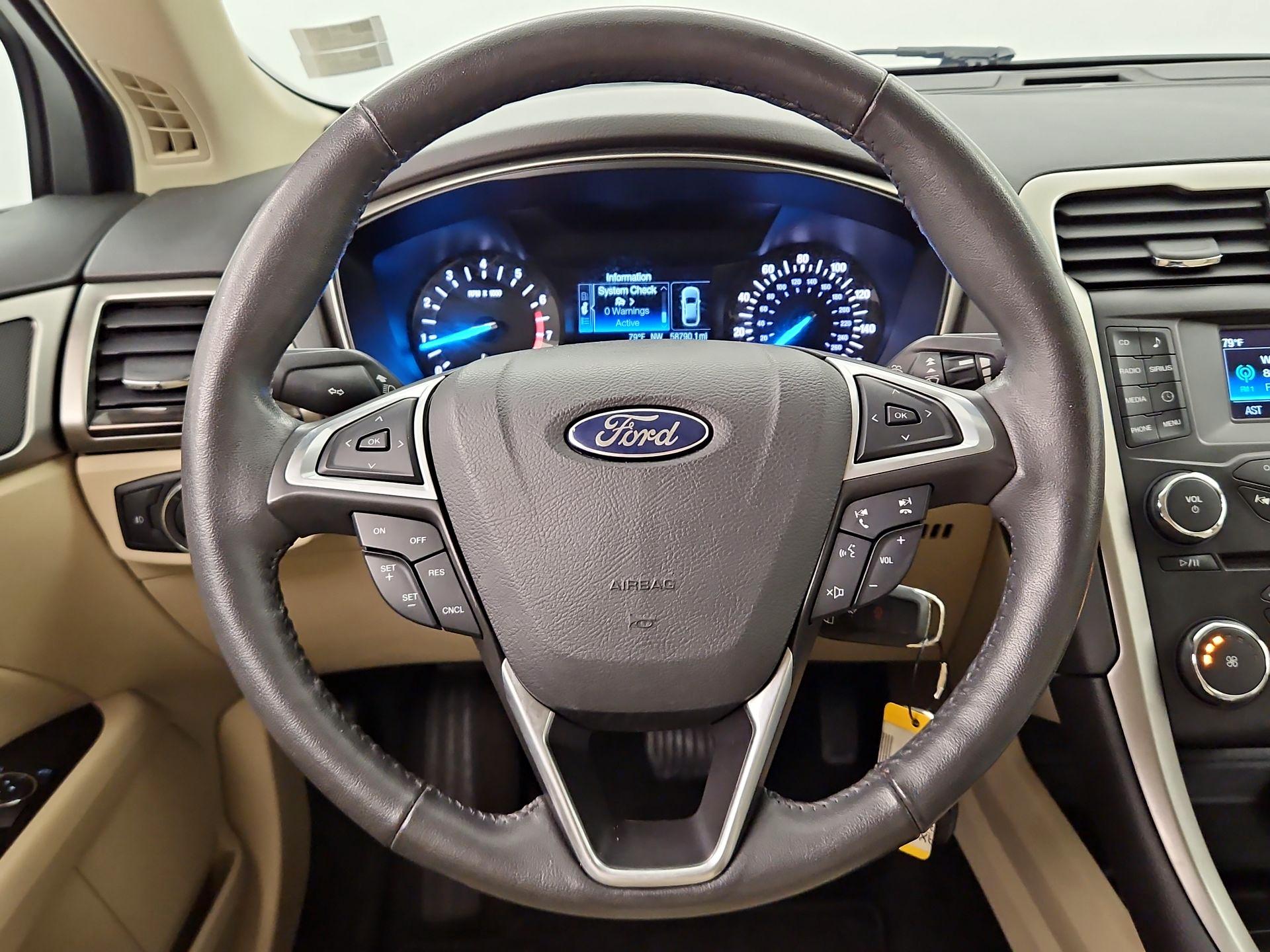 Thumbnail: 2014 Ford Fusion - 10