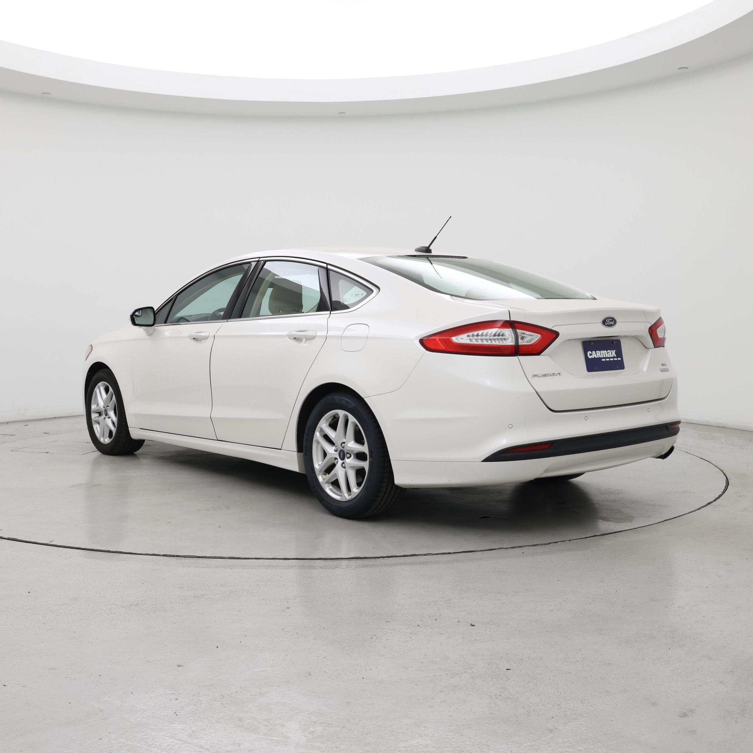 Thumbnail: 2014 Ford Fusion - 2