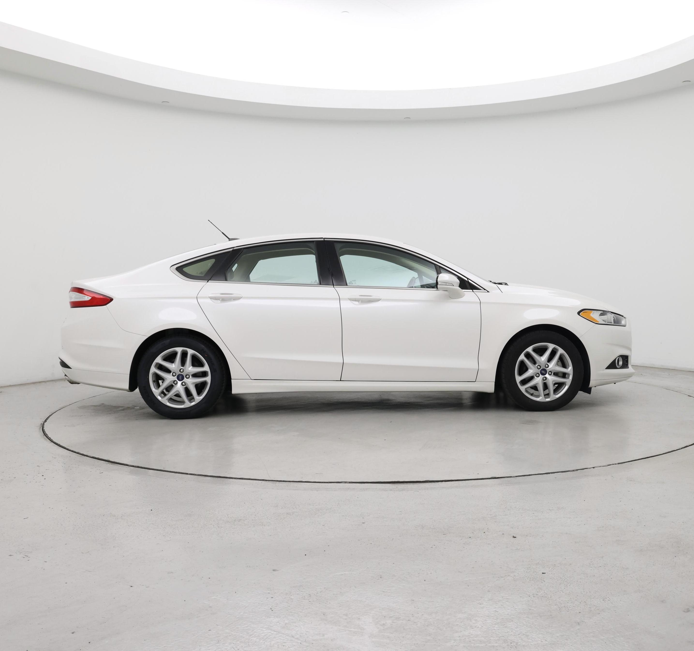 Thumbnail: 2014 Ford Fusion - 7