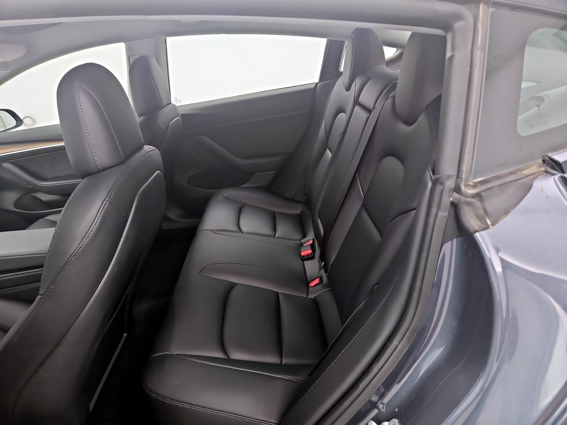 Thumbnail: 2022 Tesla Model 3 - 18