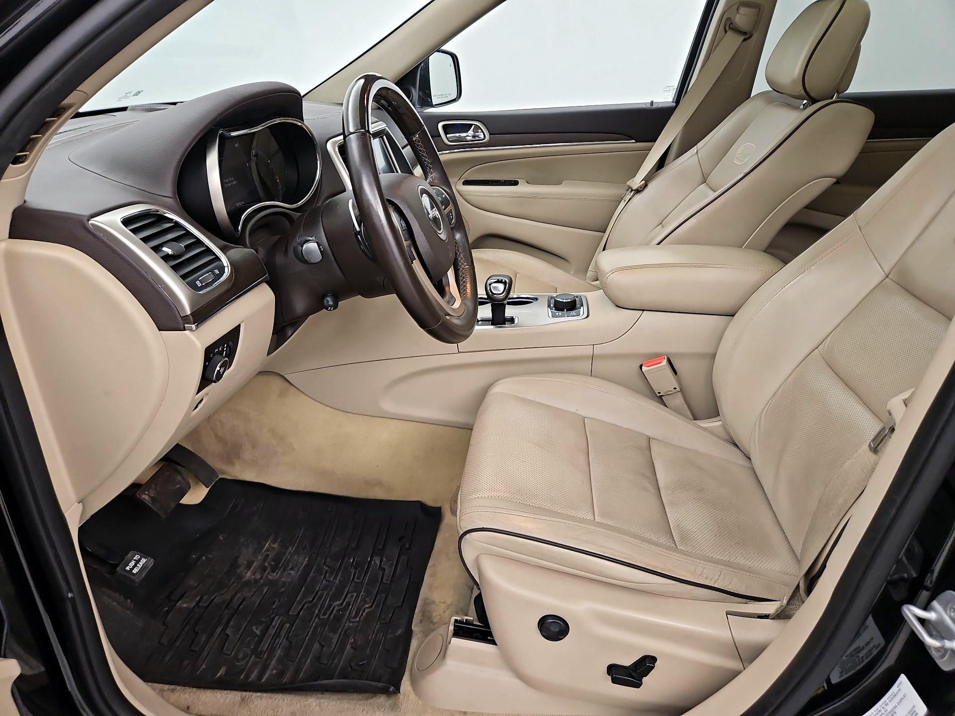 Thumbnail: 2014 Jeep Grand Cherokee - 11