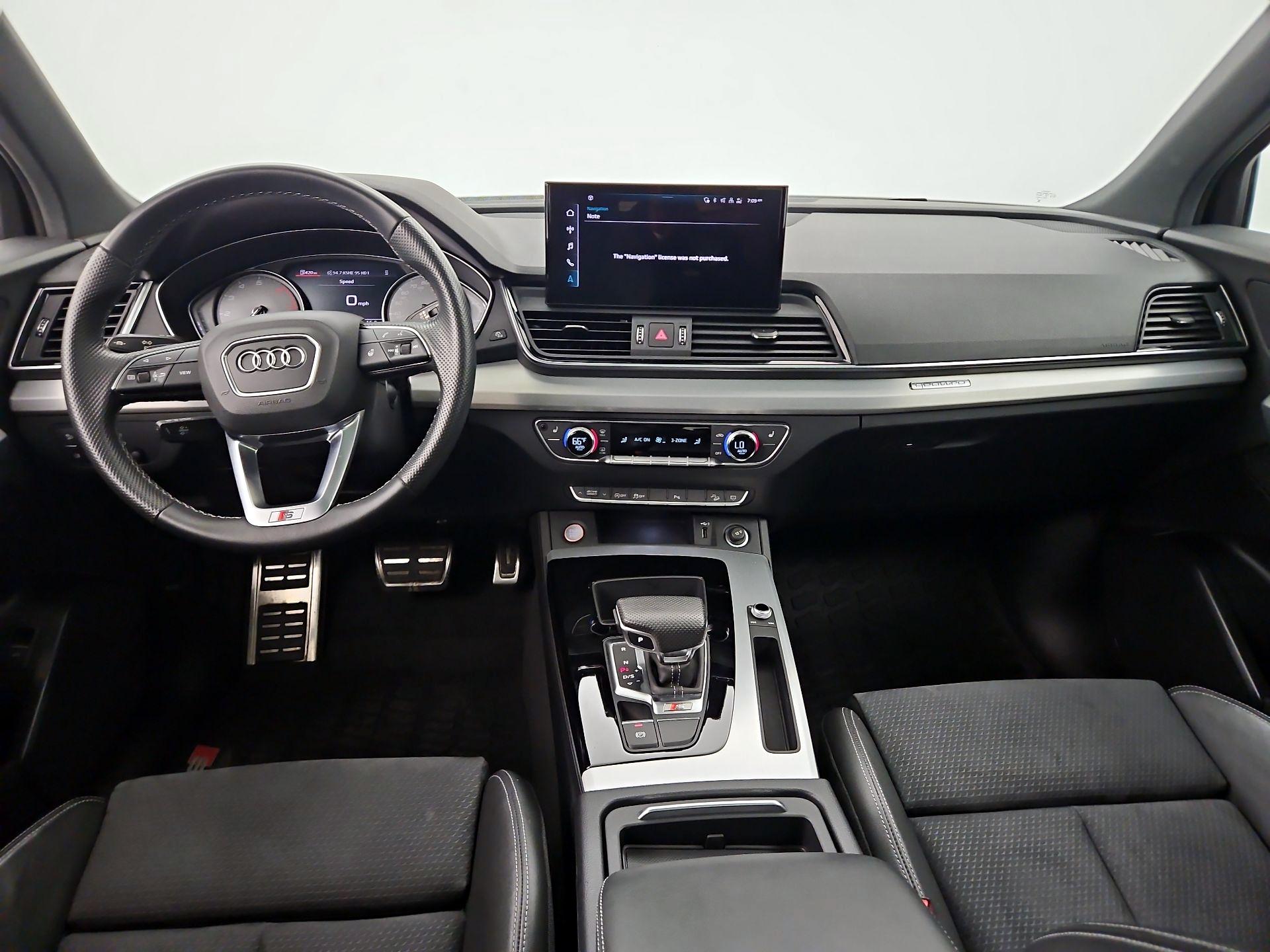 Thumbnail: 2021 Audi SQ5 - 9