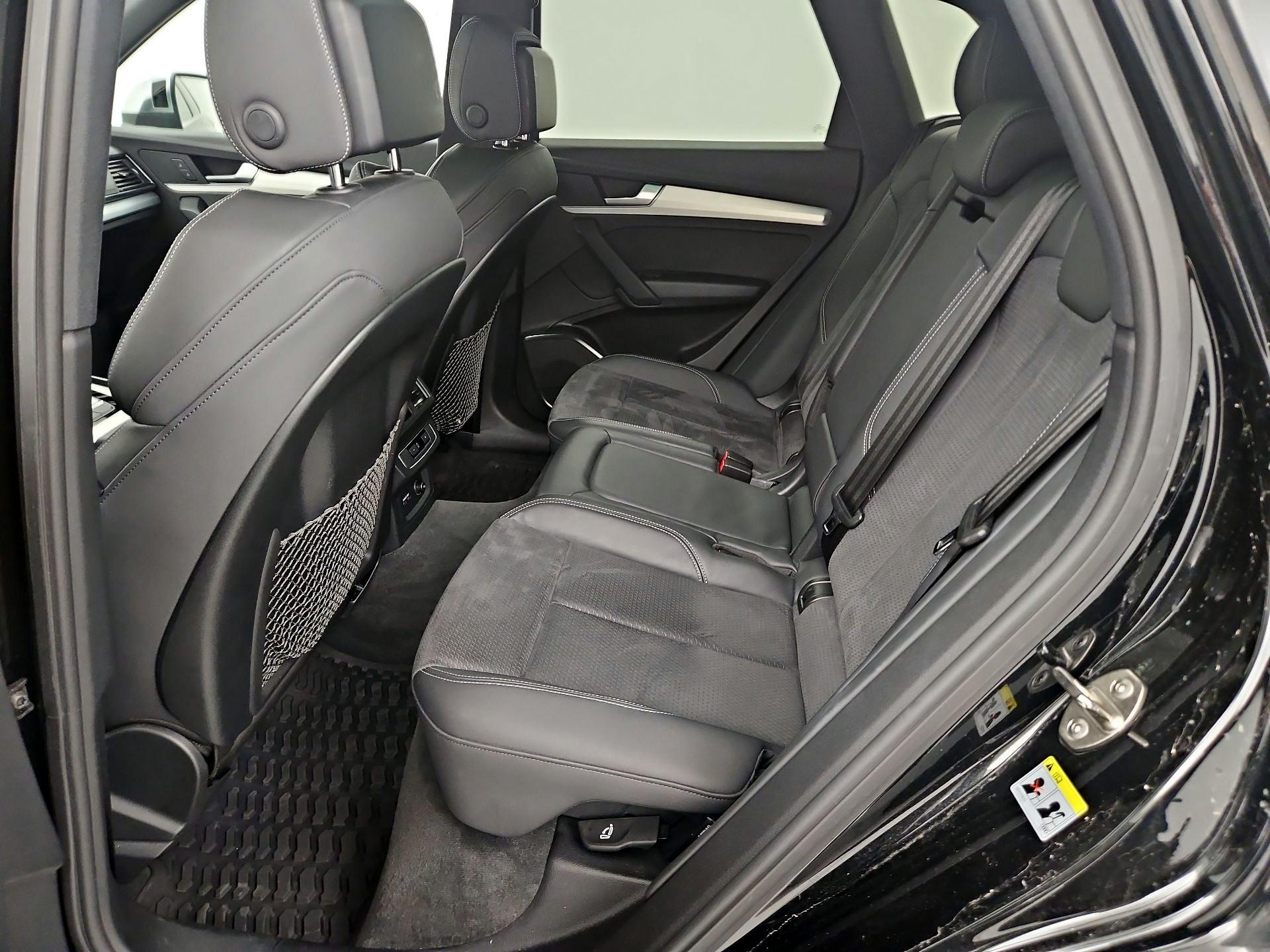 Thumbnail: 2021 Audi SQ5 - 20