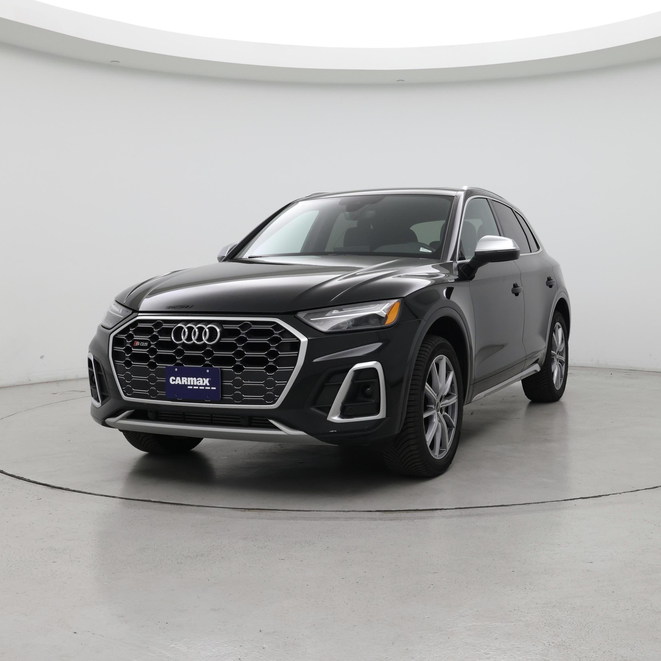 Thumbnail: 2021 Audi SQ5 - 4