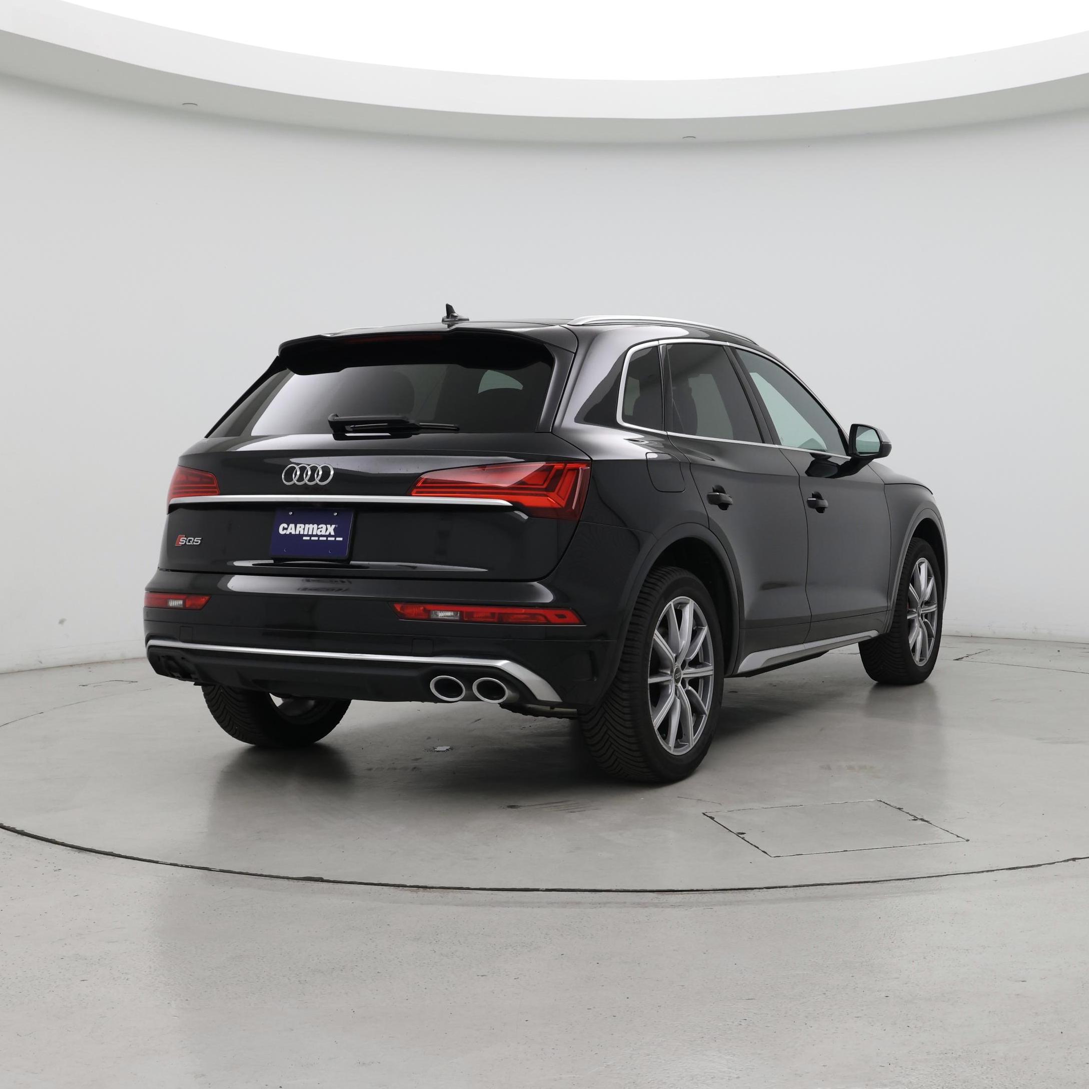 Thumbnail: 2021 Audi SQ5 - 8