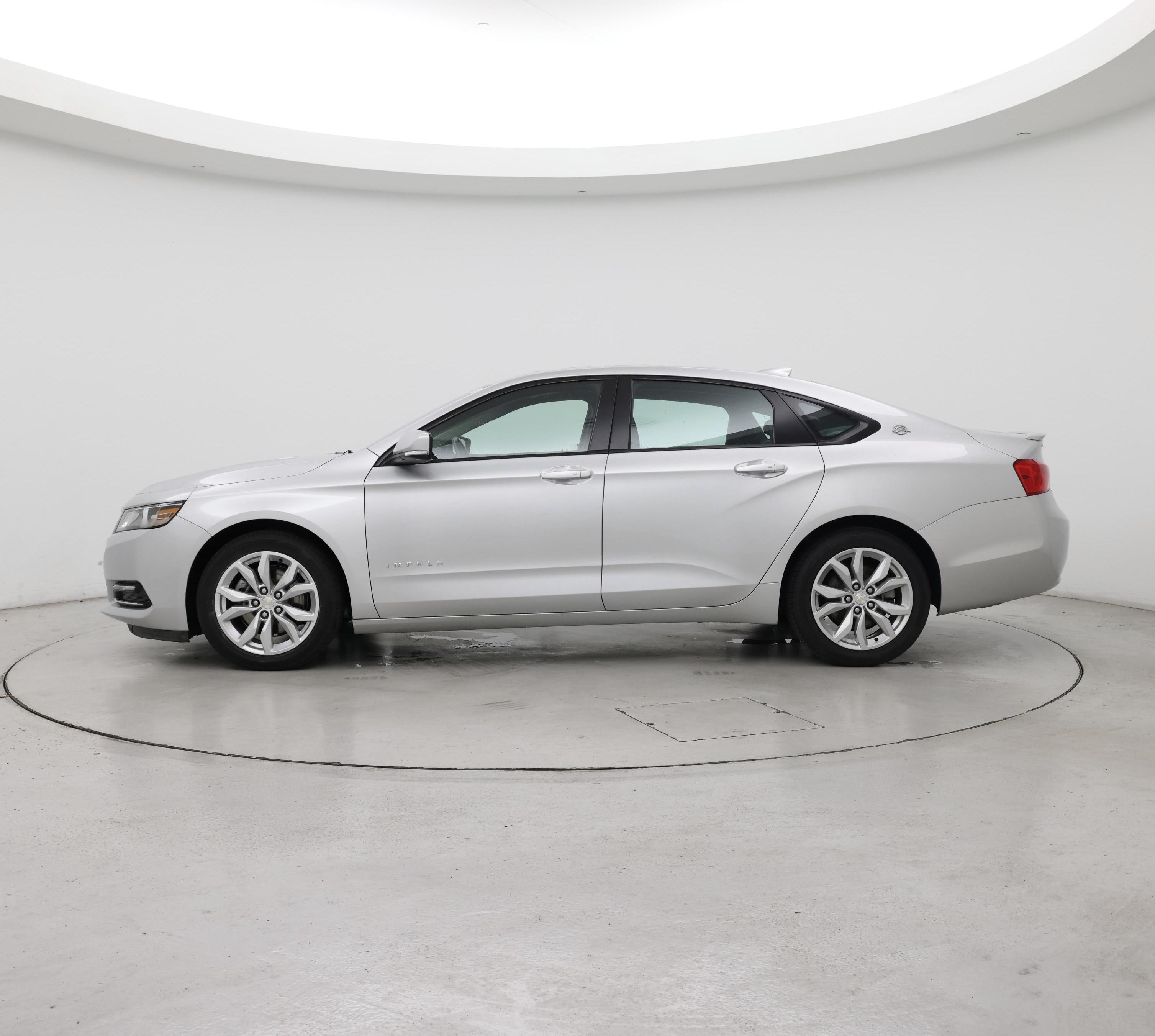 Thumbnail: 2018 Chevrolet Impala - 3