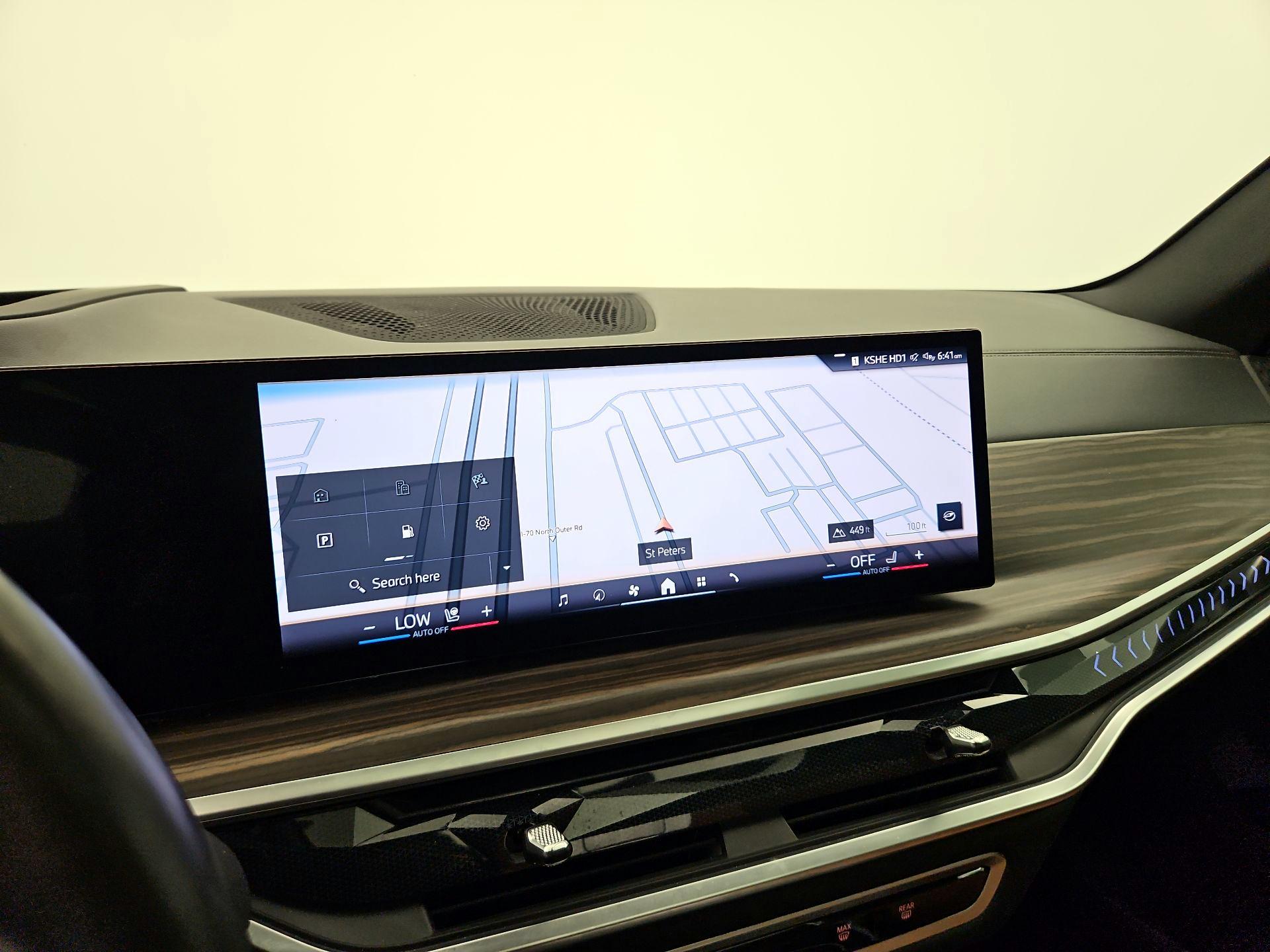 Thumbnail: 2024 BMW X5 - 14