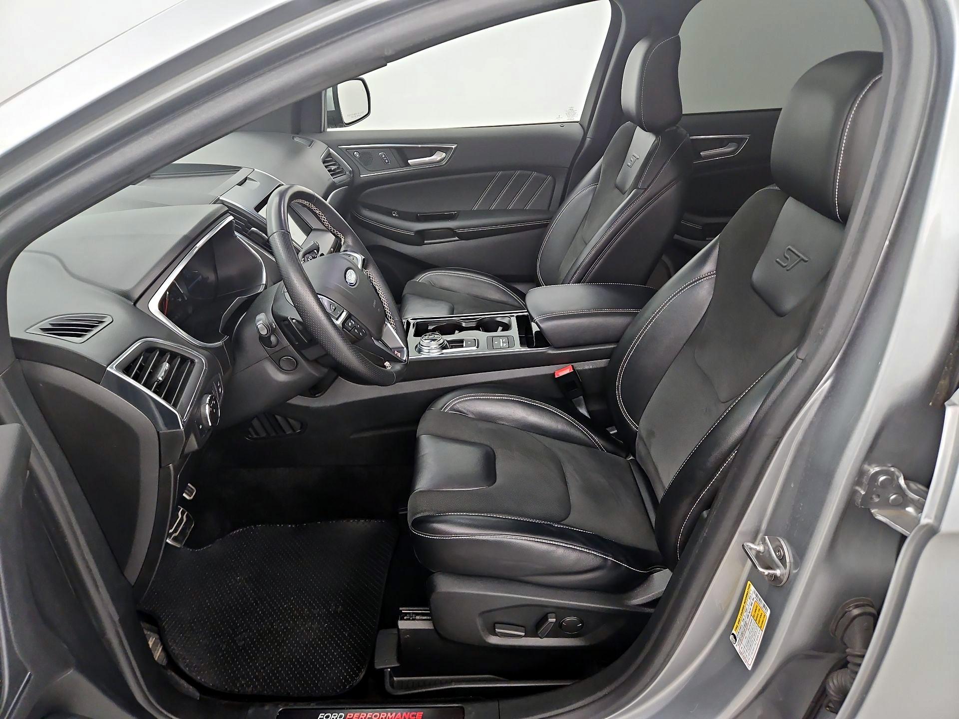 Thumbnail: 2020 Ford Edge - 11