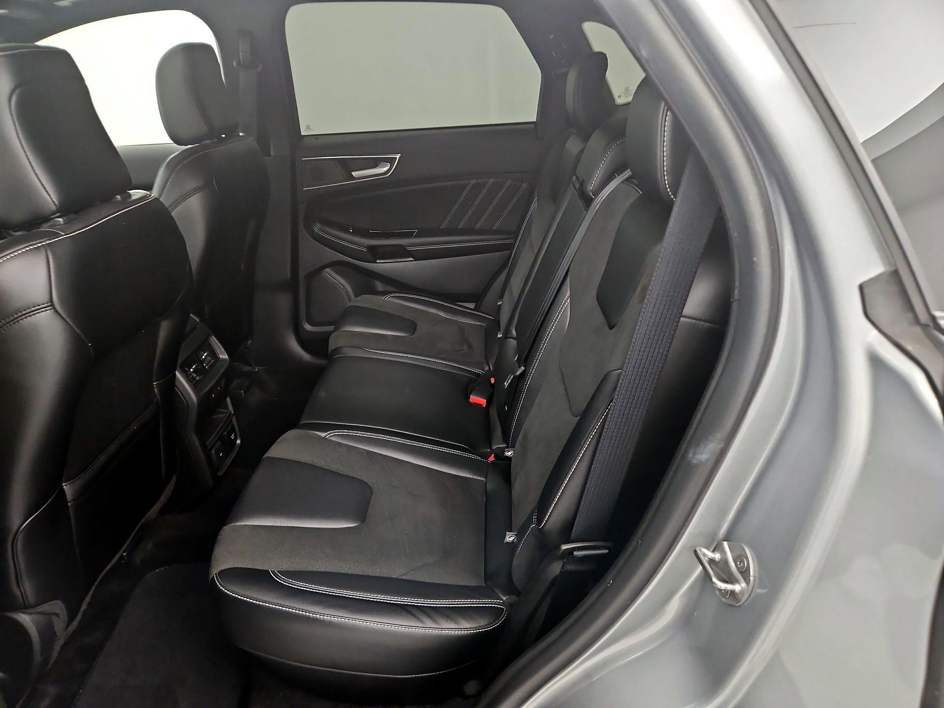 Thumbnail: 2020 Ford Edge - 20