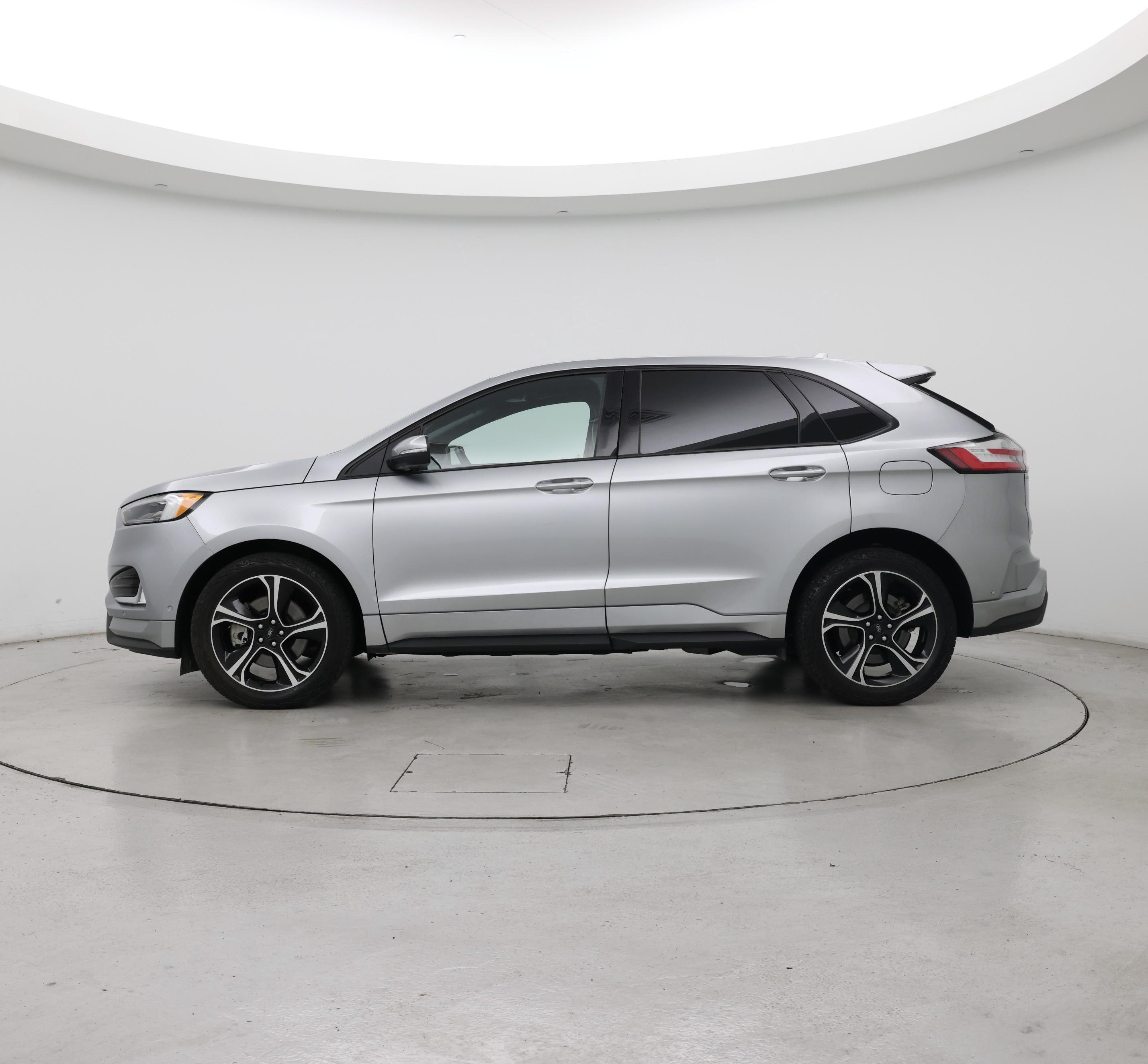 Thumbnail: 2020 Ford Edge - 3
