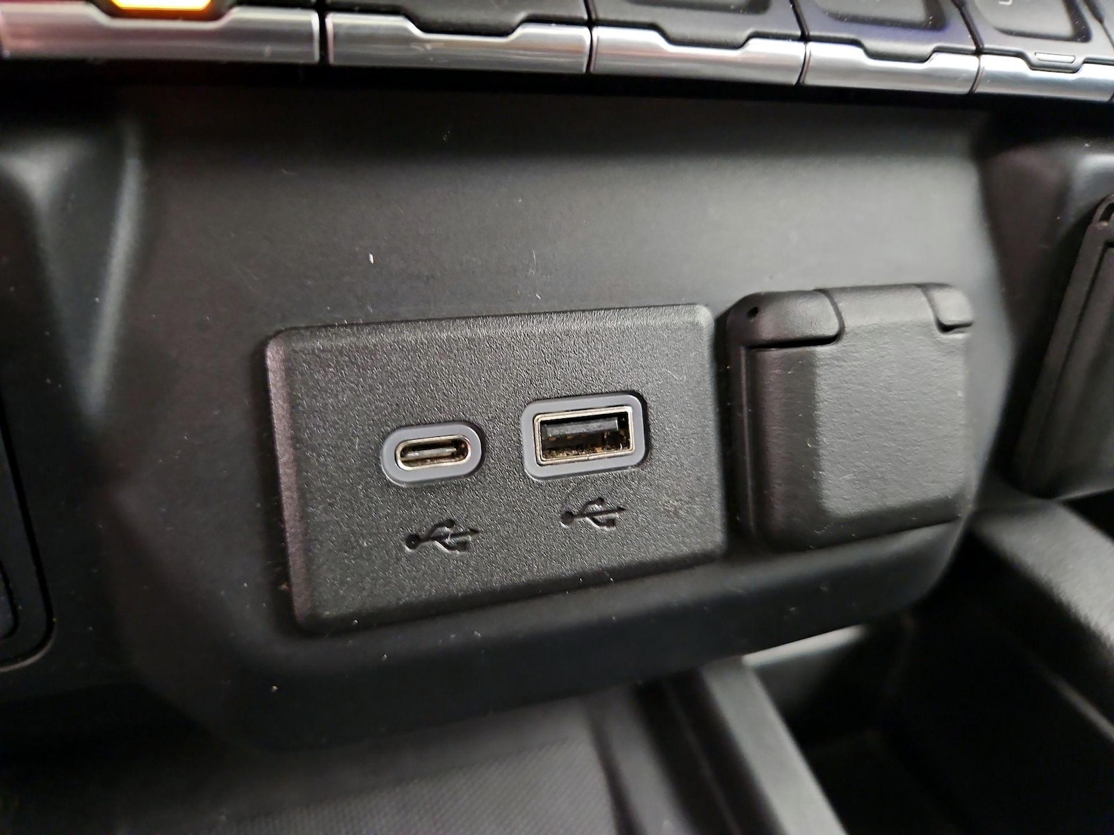 2020 GMC Sierra 1500 AT4 - Photo 20