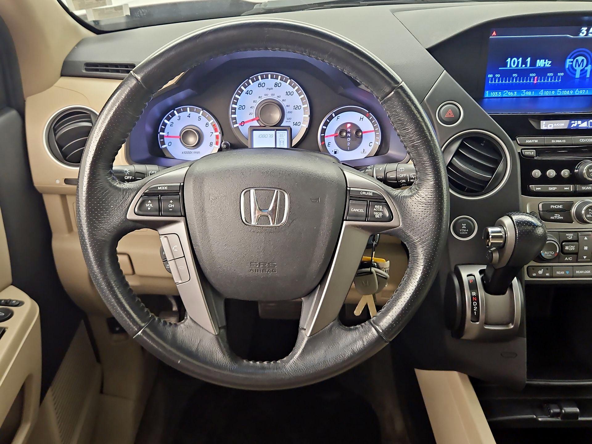 Thumbnail: 2014 Honda Pilot - 10