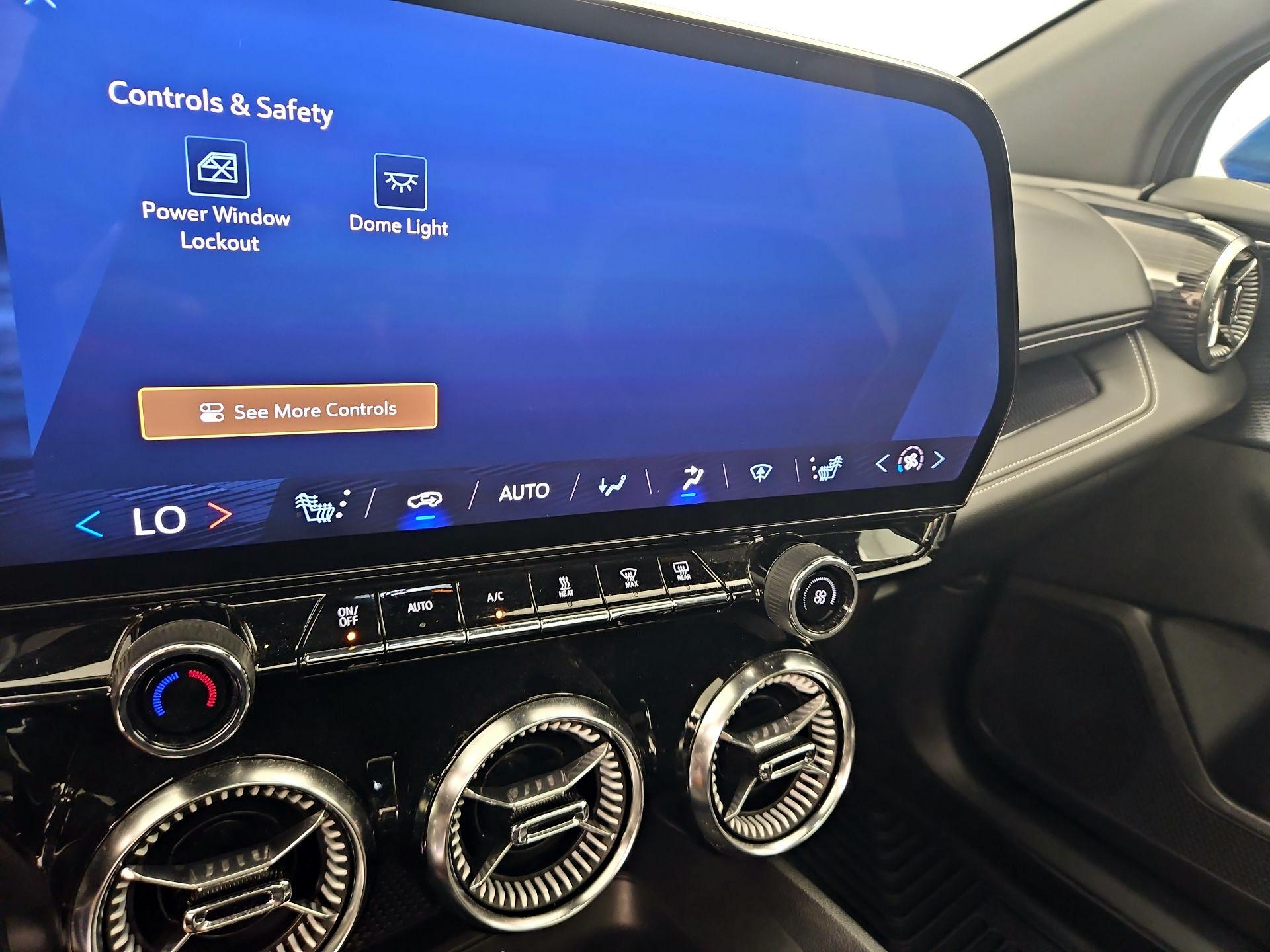 Thumbnail: 2024 Chevrolet Blazer EV - 15