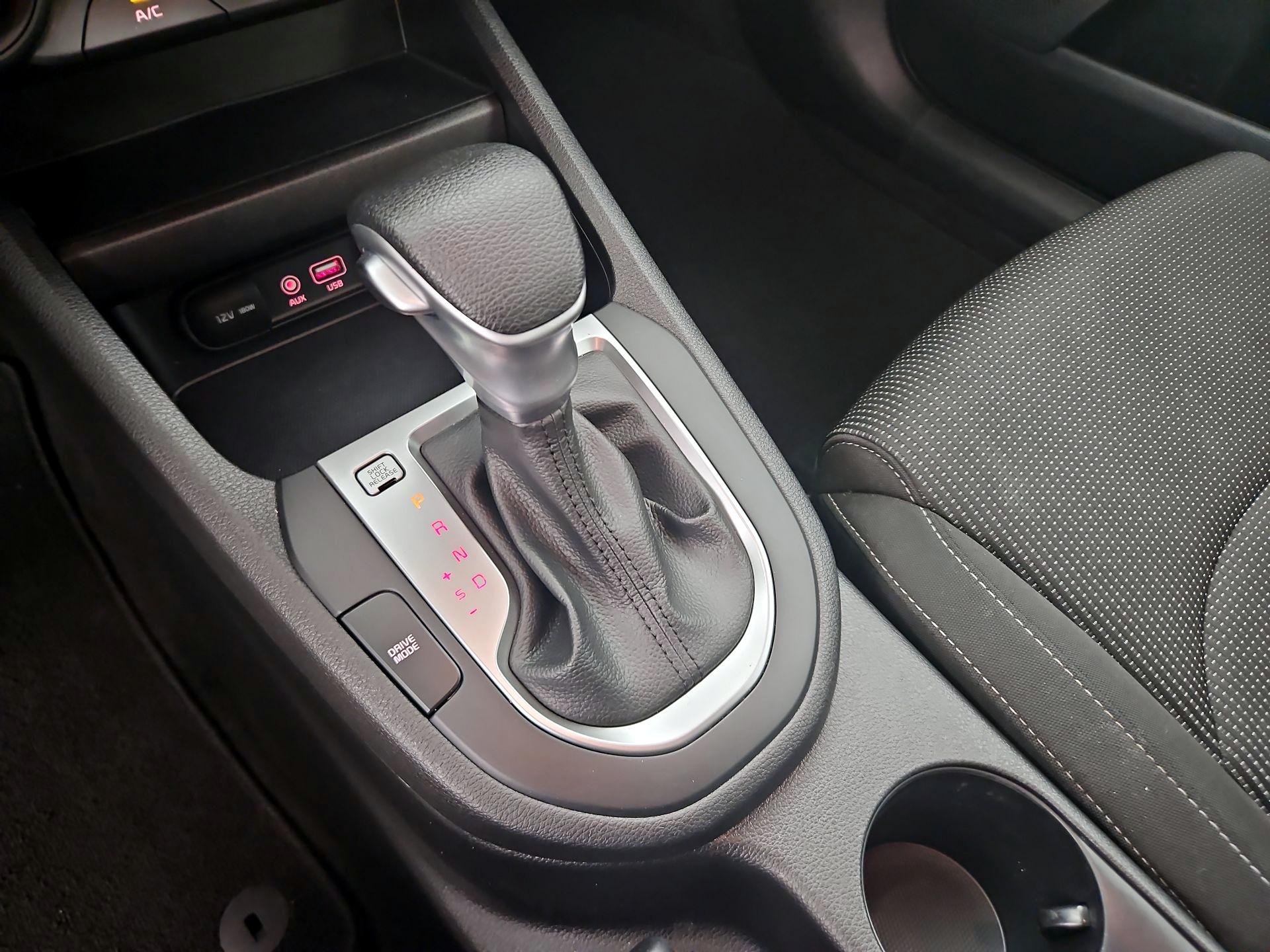 Thumbnail: 2021 Kia Forte - 17