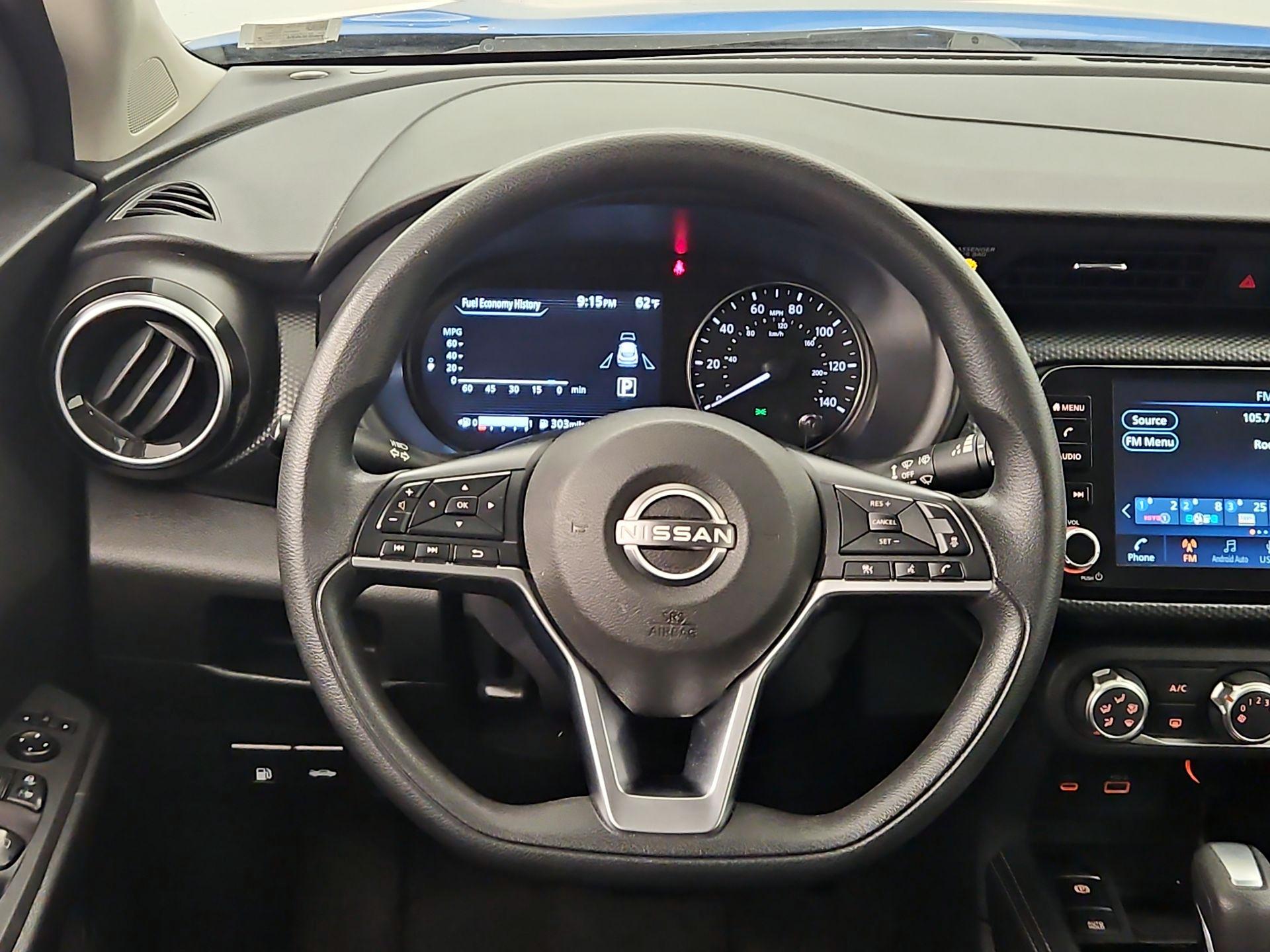Thumbnail: 2023 Nissan Kicks - 10