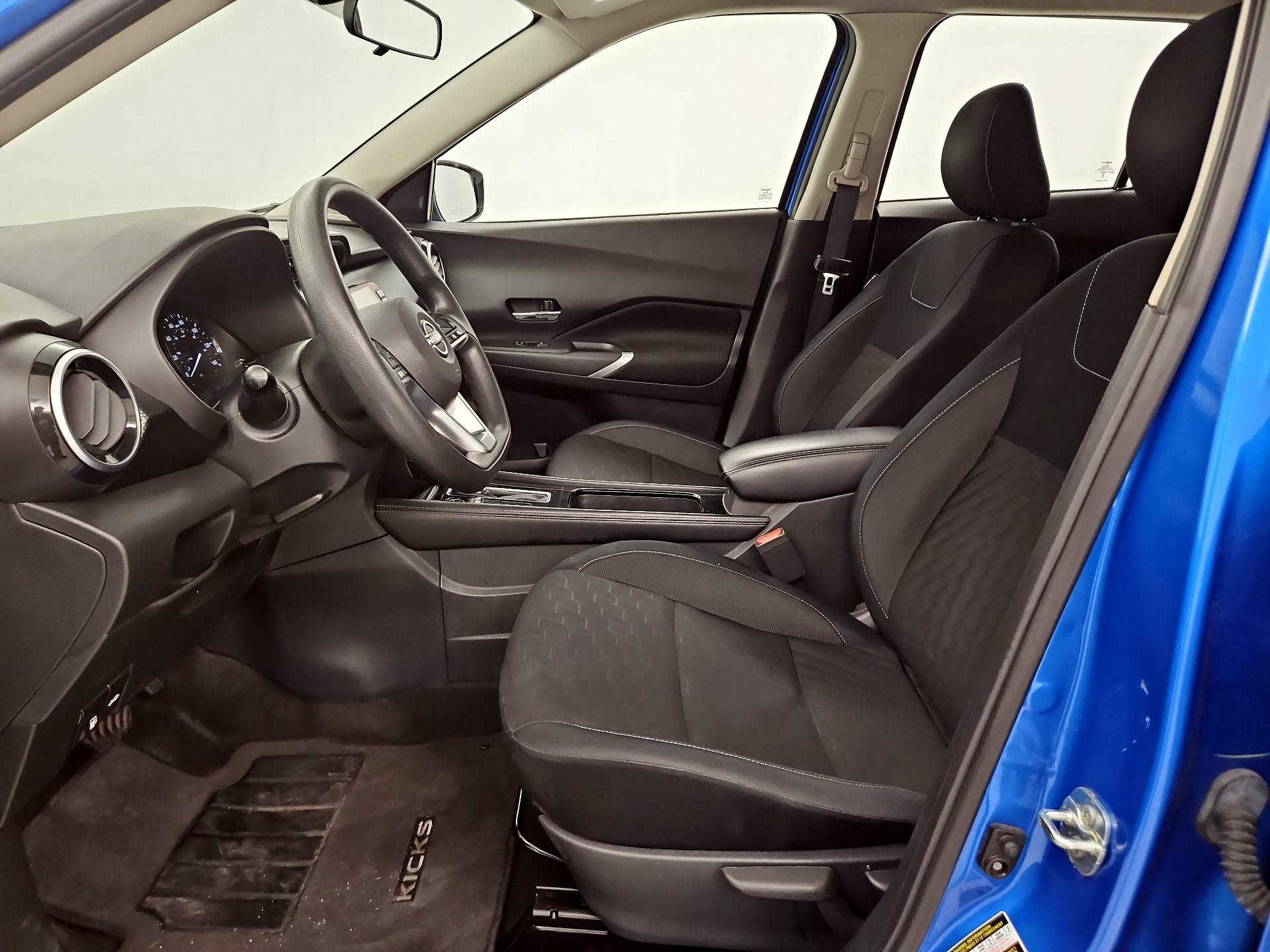 Thumbnail: 2023 Nissan Kicks - 11