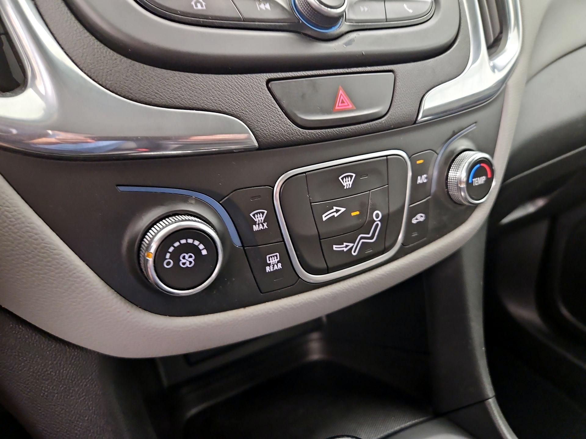 Thumbnail: 2020 Chevrolet Equinox - 16