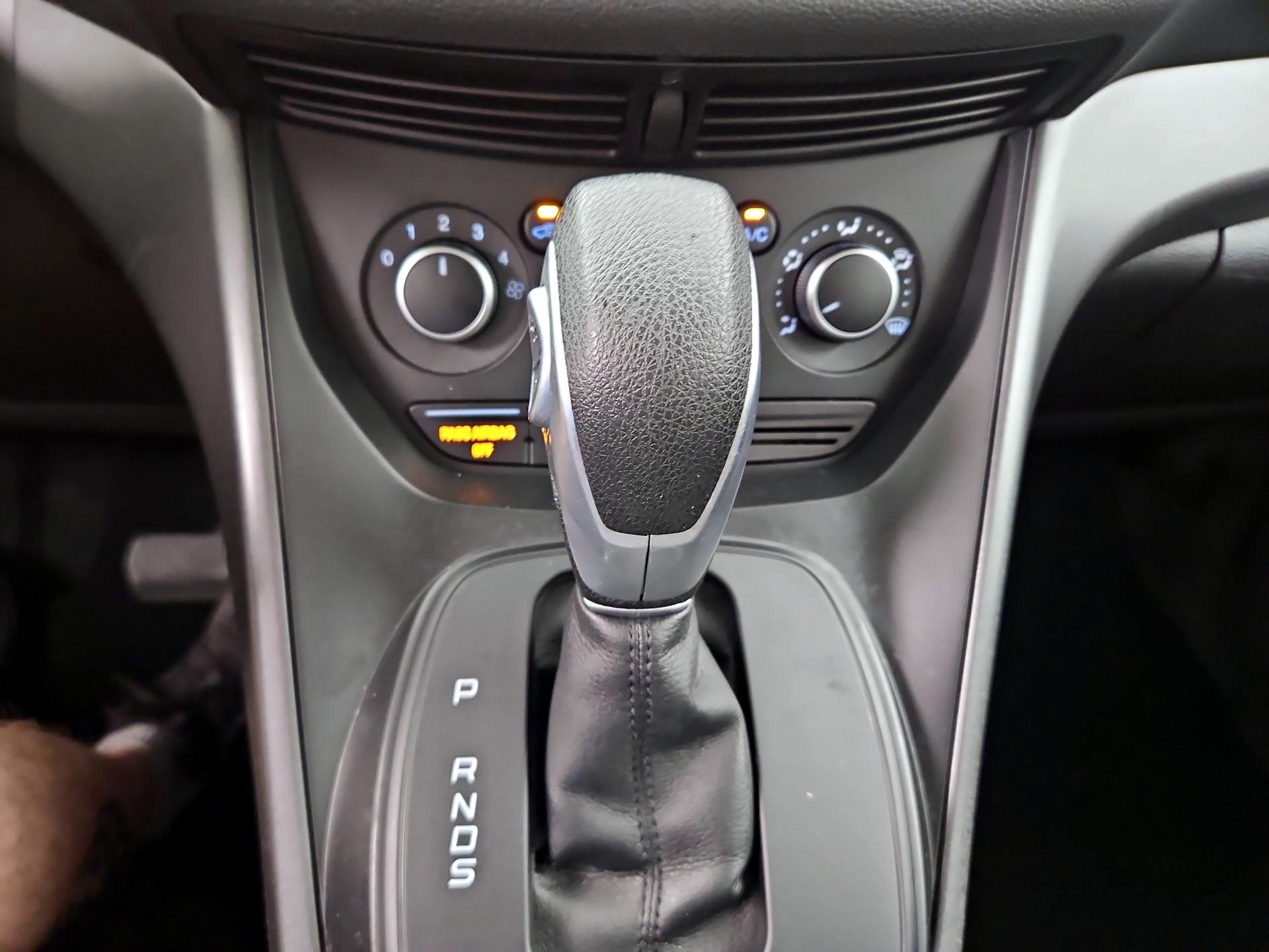 Thumbnail: 2016 Ford Escape - 17