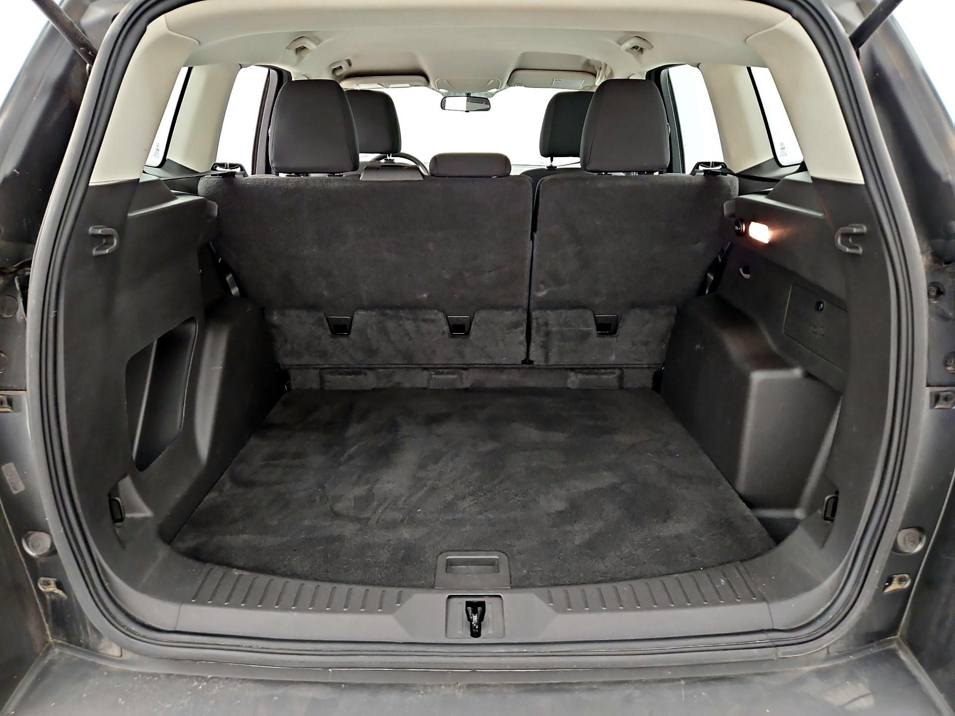 Thumbnail: 2016 Ford Escape - 20