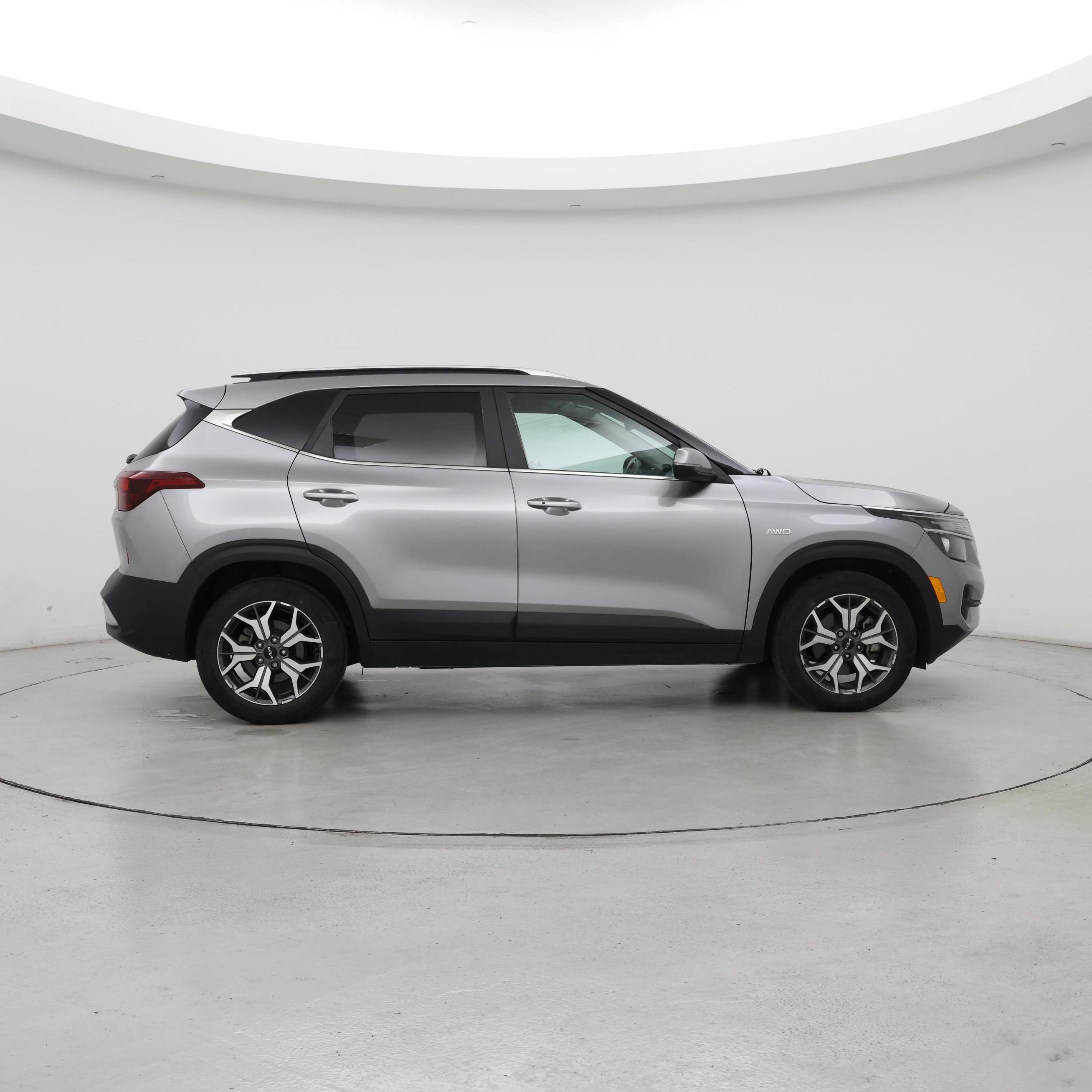 Thumbnail: 2022 Kia Seltos - 7