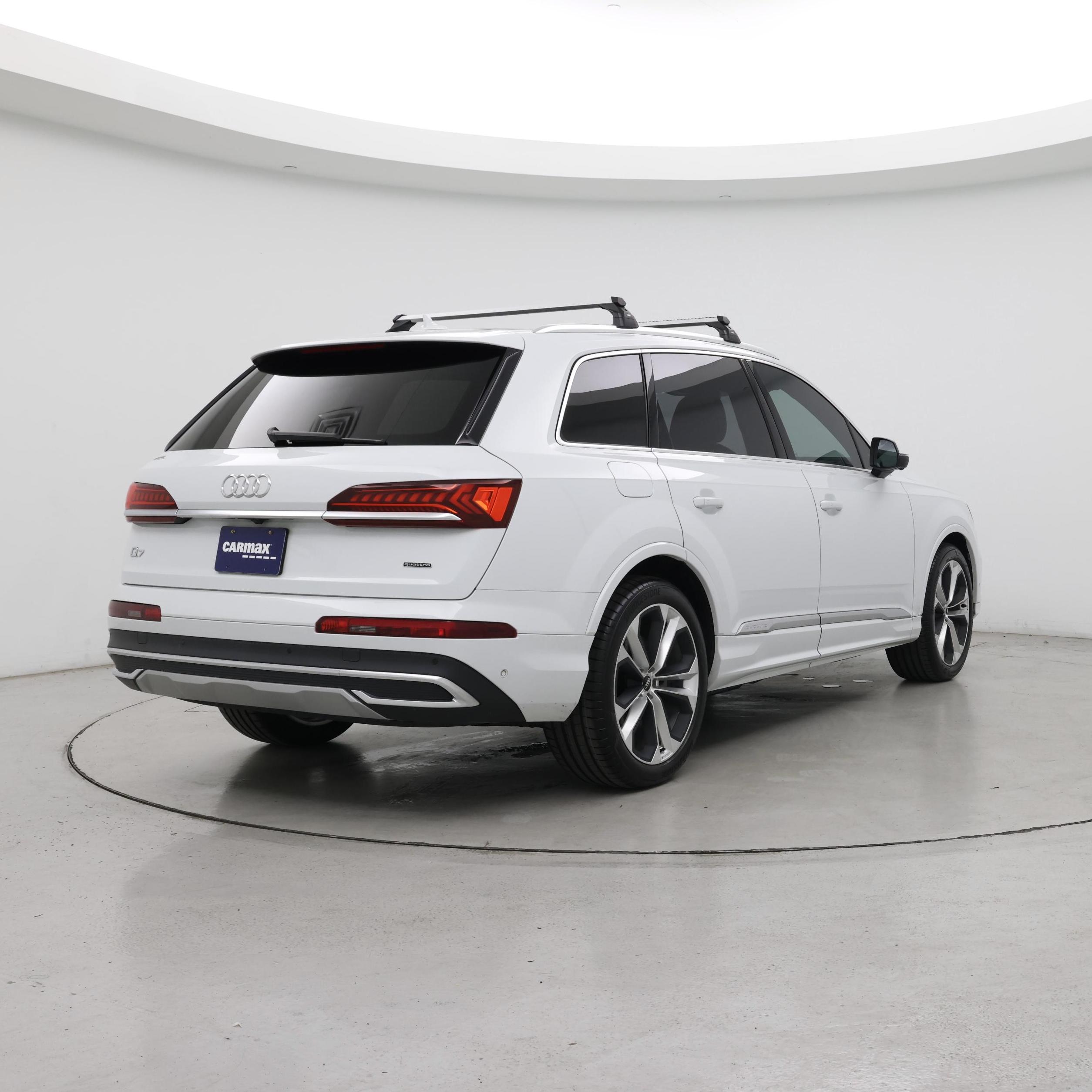 Thumbnail: 2022 Audi Q7 - 8