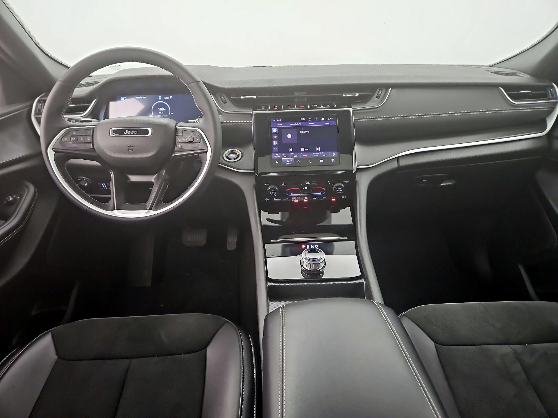 Thumbnail: 2025 Jeep Grand Cherokee - 9