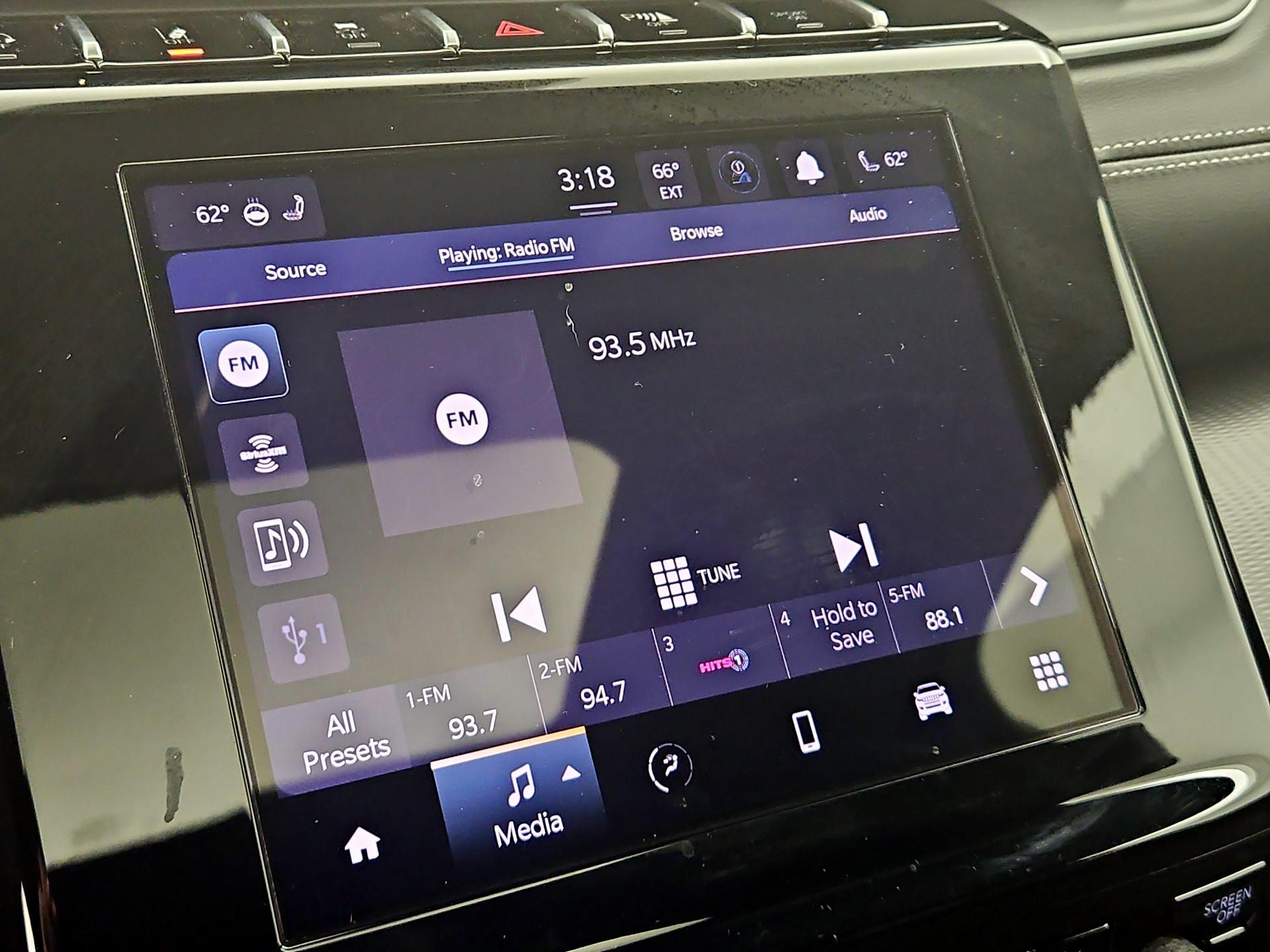 Thumbnail: 2025 Jeep Grand Cherokee - 15
