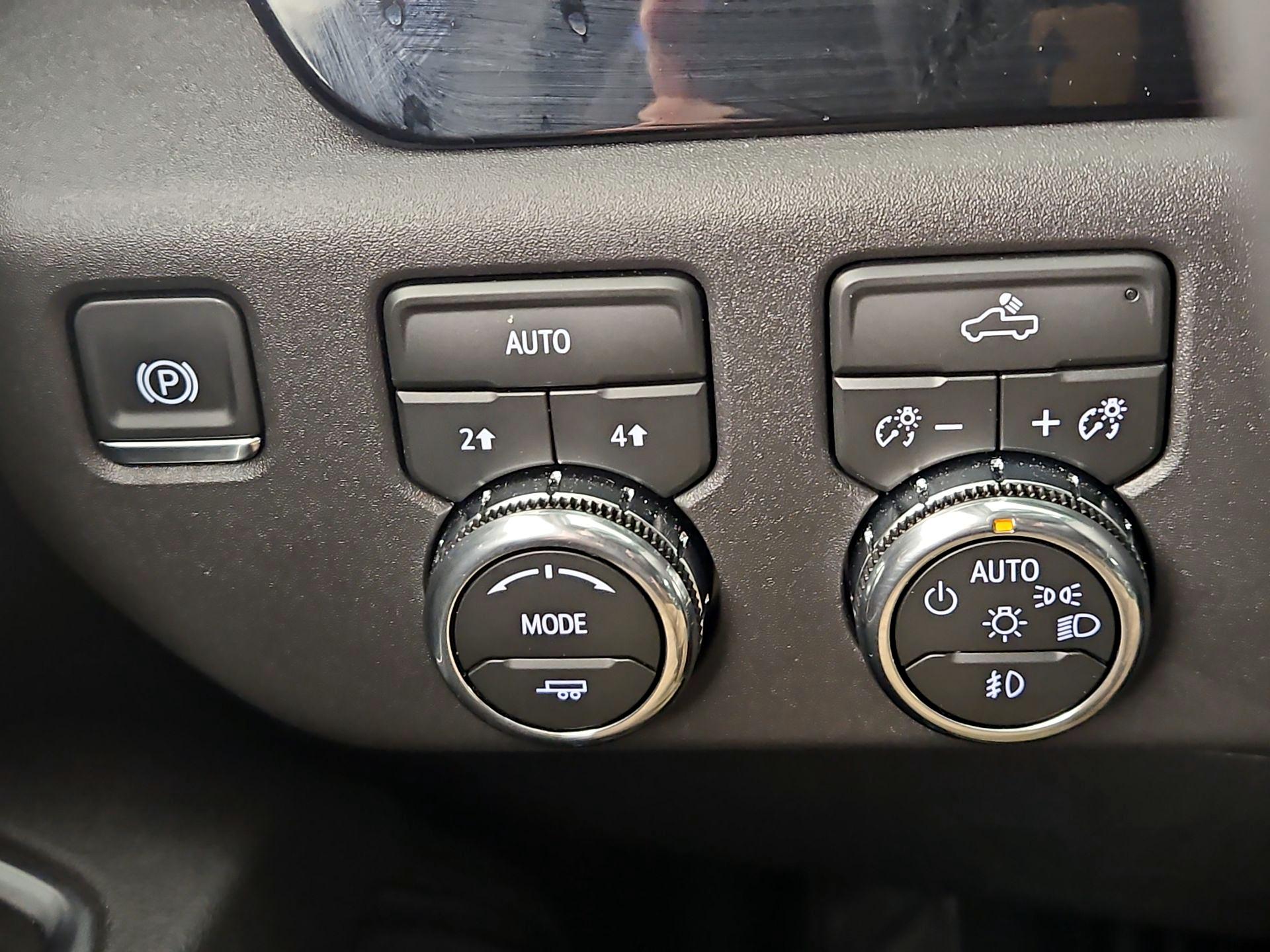 Thumbnail: 2026 GMC Sierra 1500 - 13