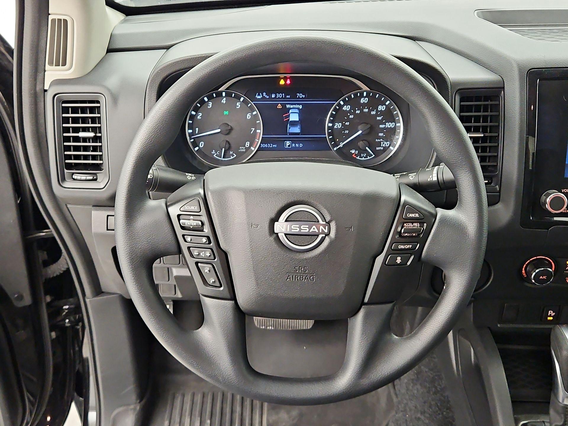 Thumbnail: 2022 Nissan Frontier - 10