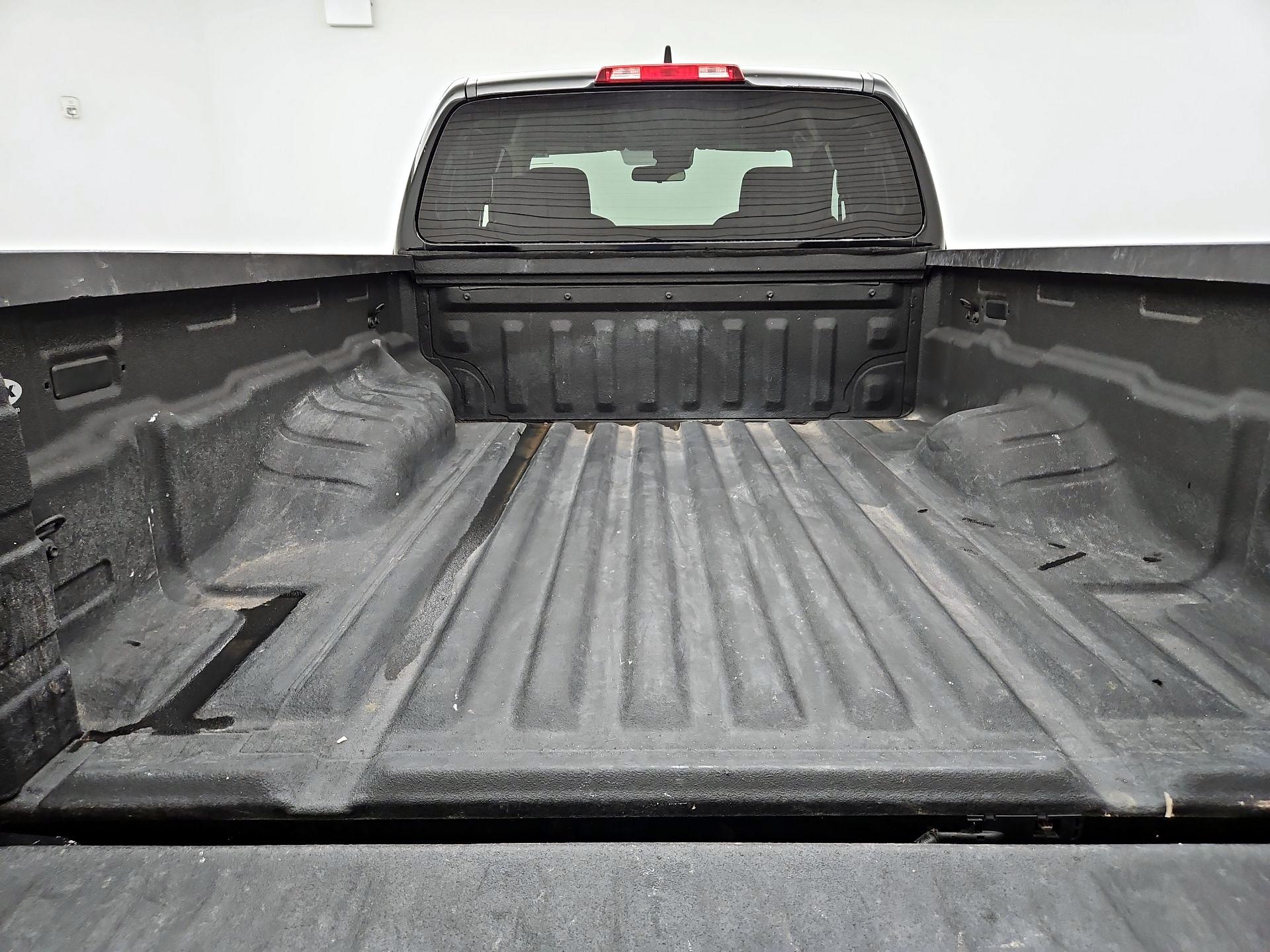 Thumbnail: 2022 Nissan Frontier - 20