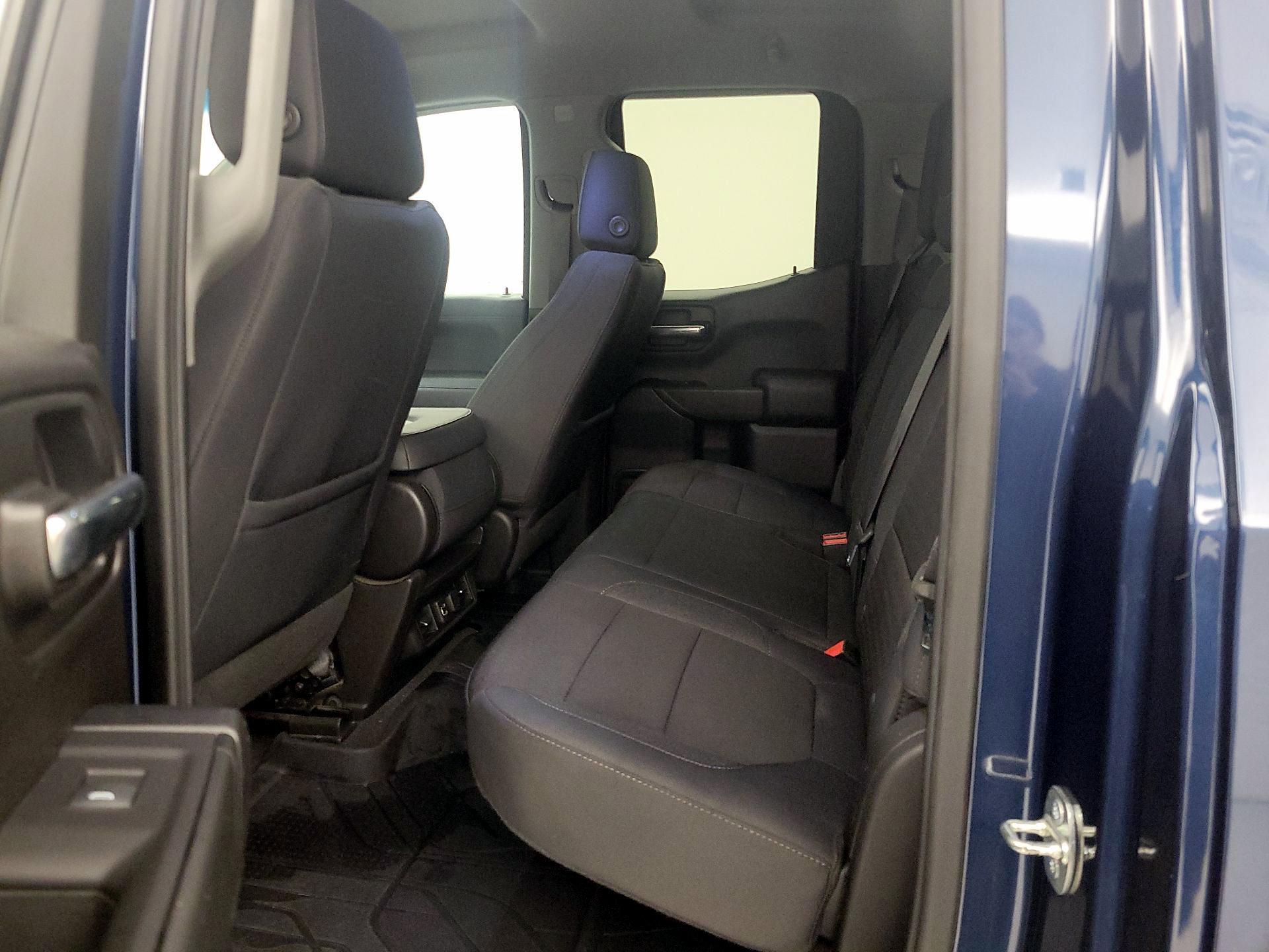 Thumbnail: 2019 Chevrolet Silverado 1500 - 19