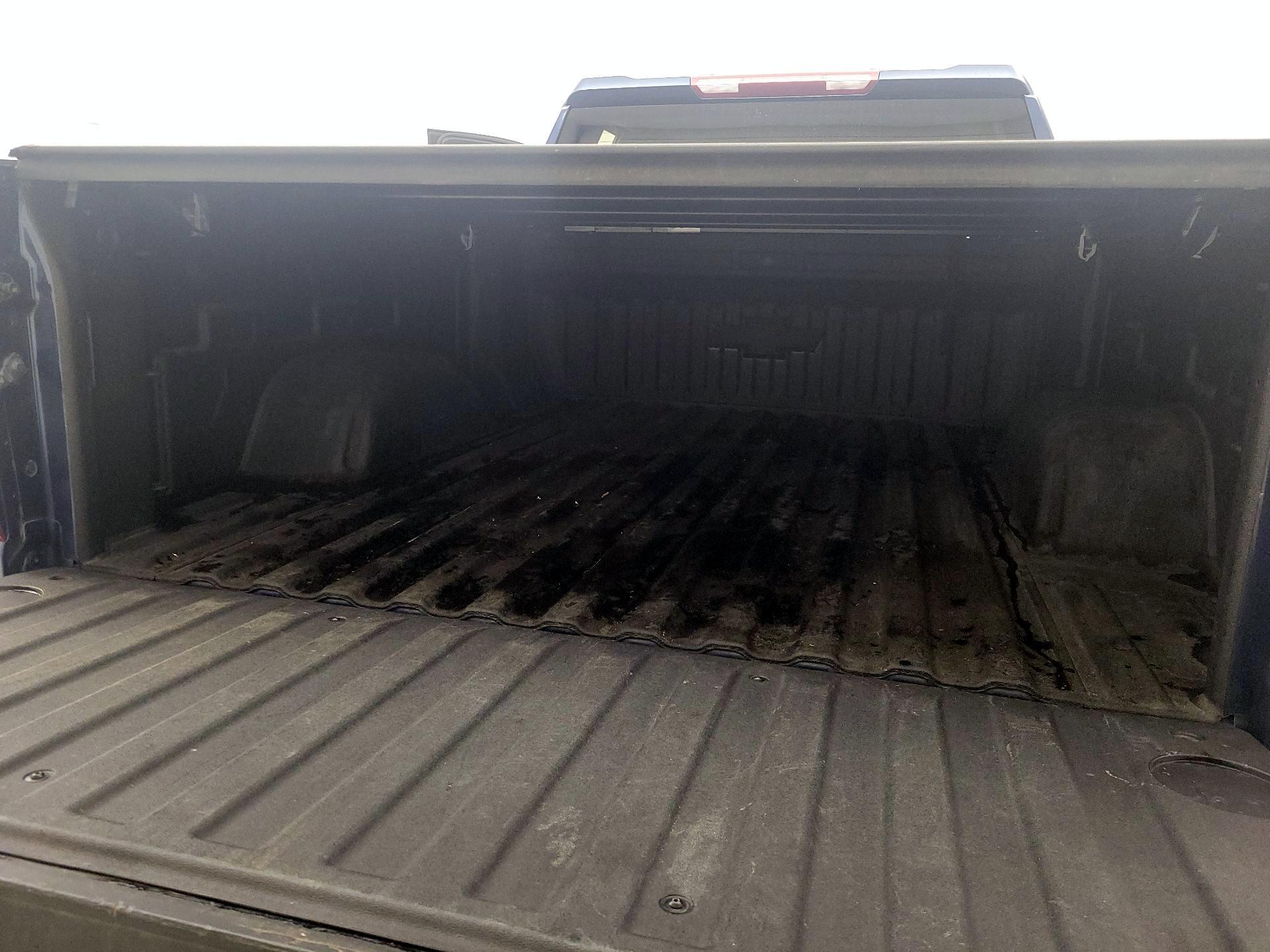 Thumbnail: 2019 Chevrolet Silverado 1500 - 20
