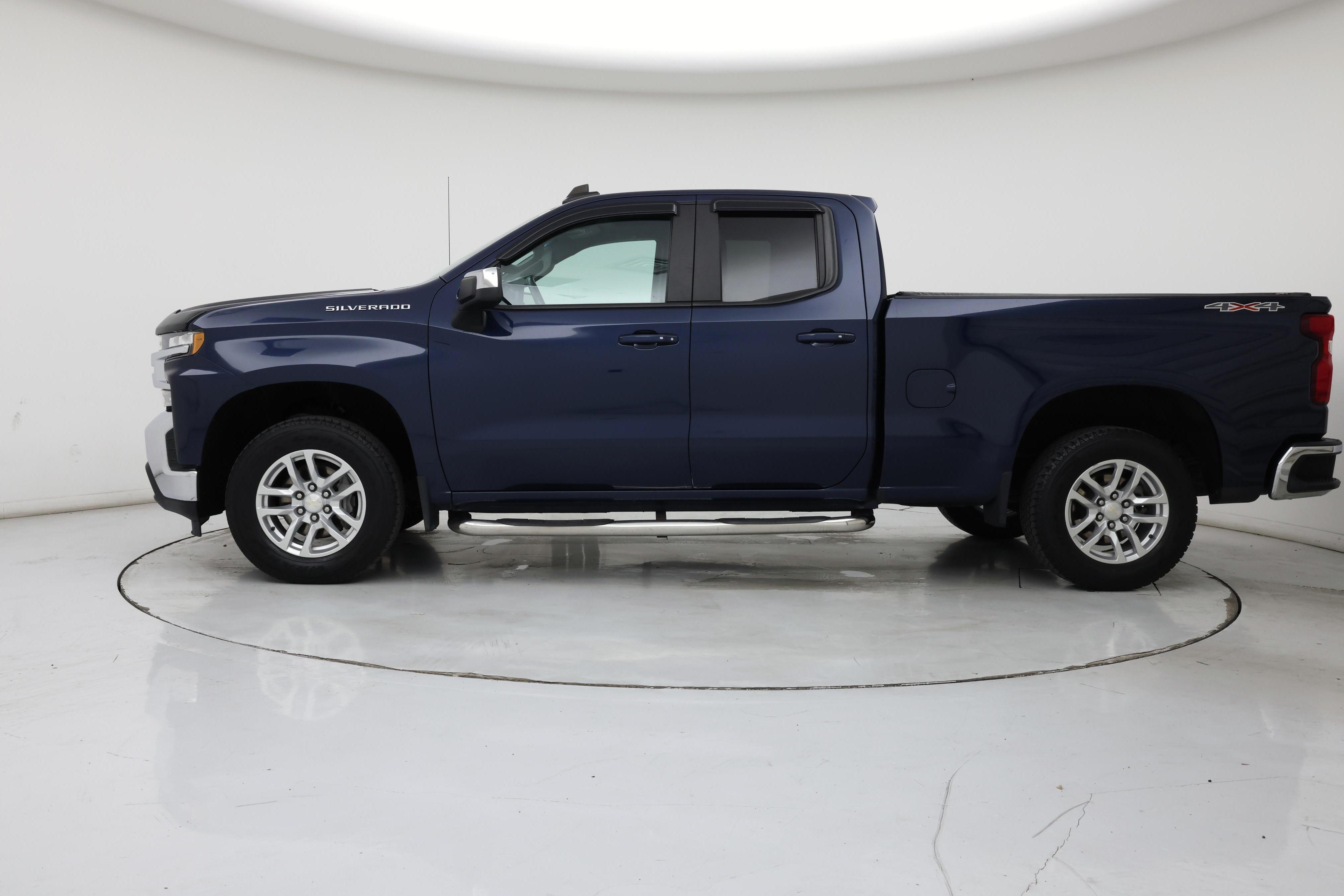 Thumbnail: 2019 Chevrolet Silverado 1500 - 3