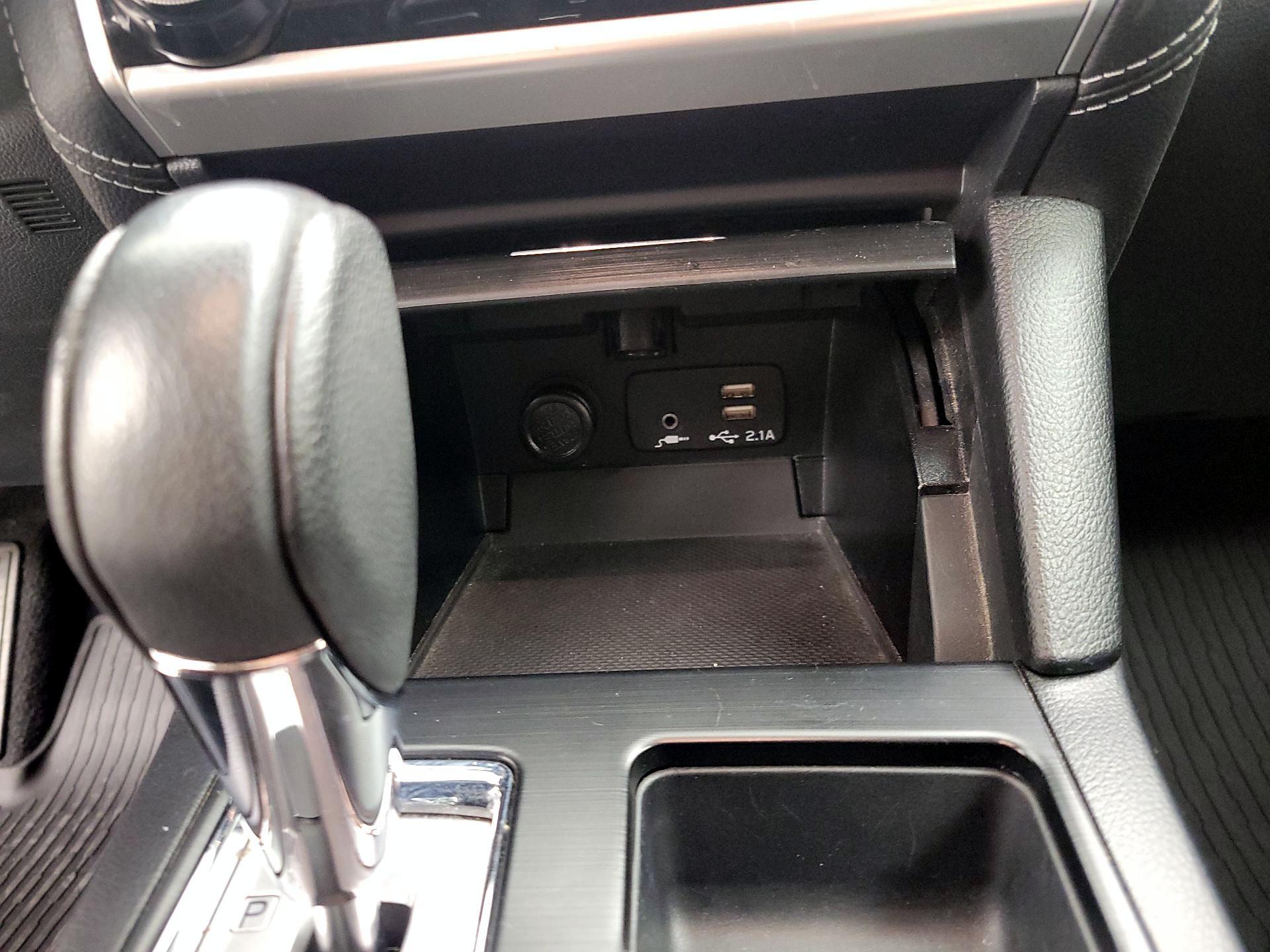 Thumbnail: 2019 Subaru Outback - 18