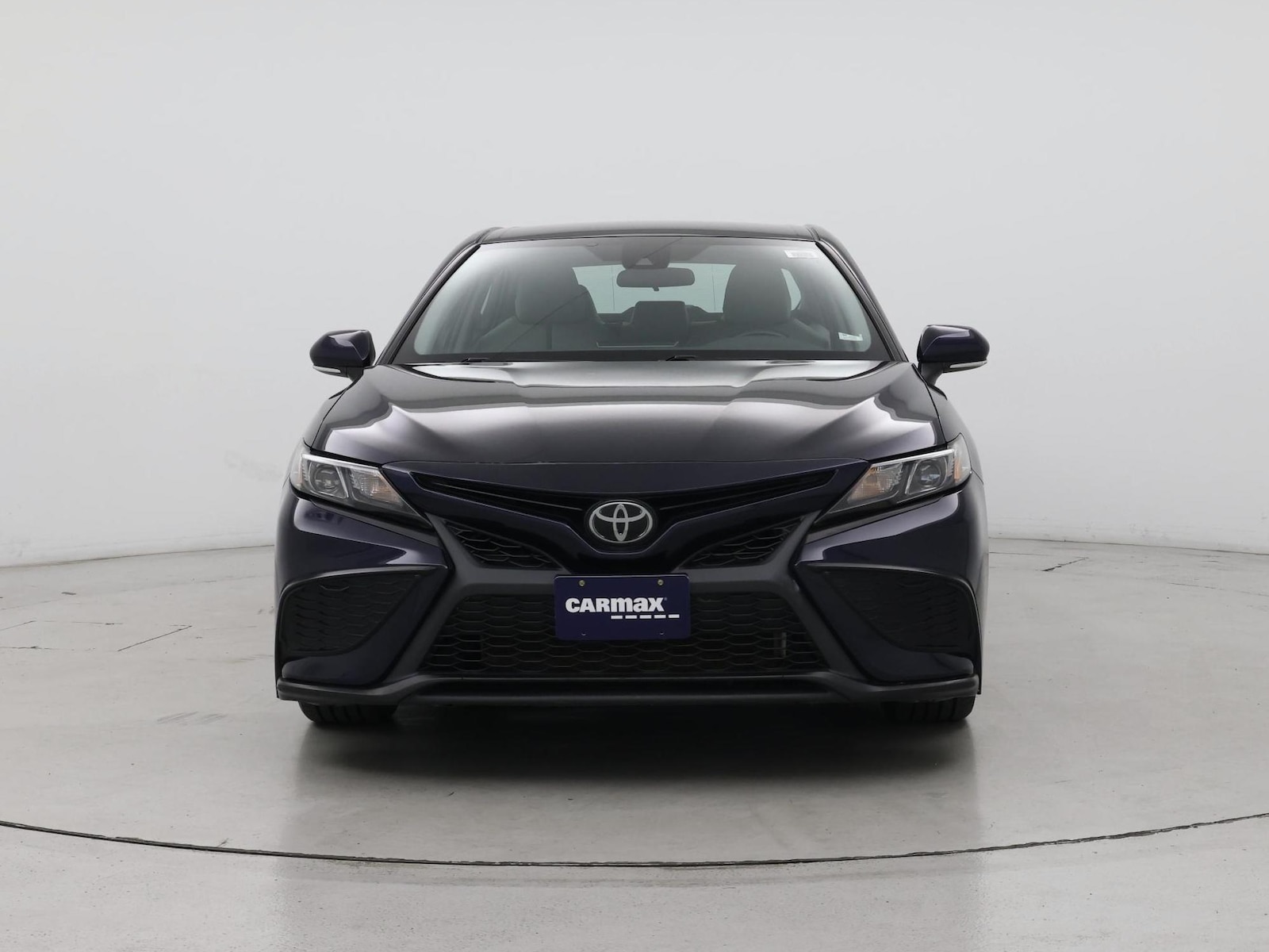 2022 Toyota Camry SE - Photo 6