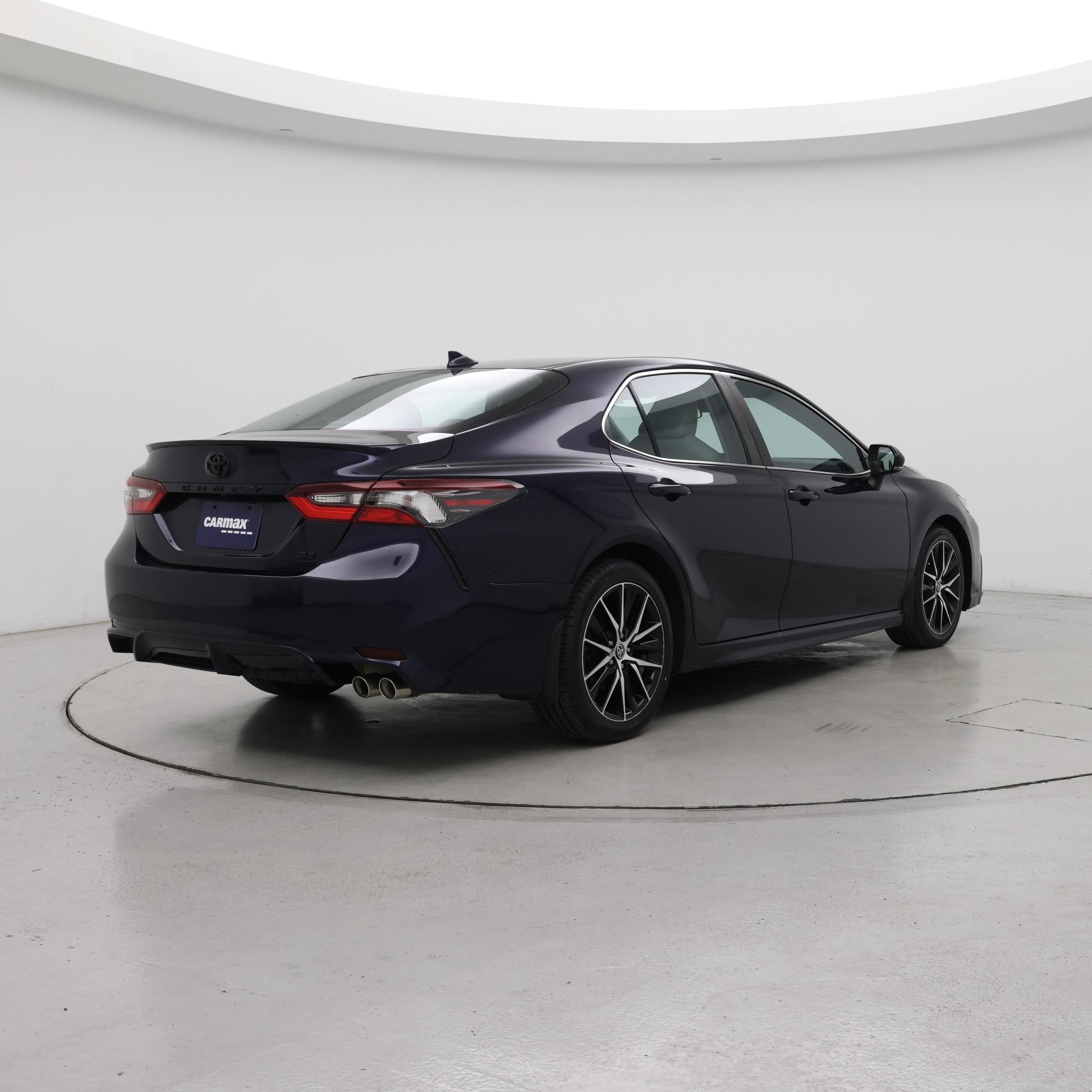 Thumbnail: 2022 Toyota Camry - 8