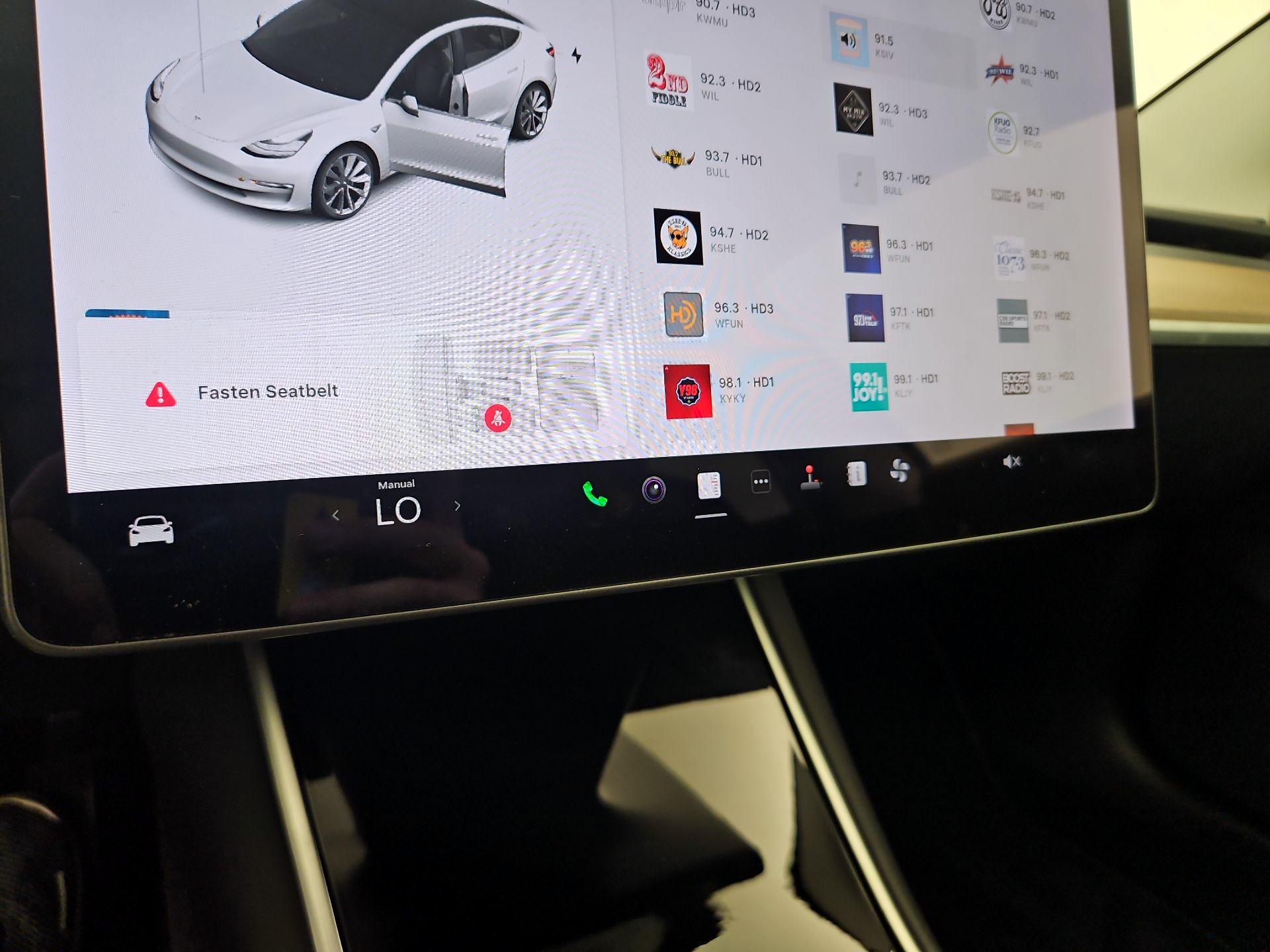 Thumbnail: 2020 Tesla Model 3 - 16