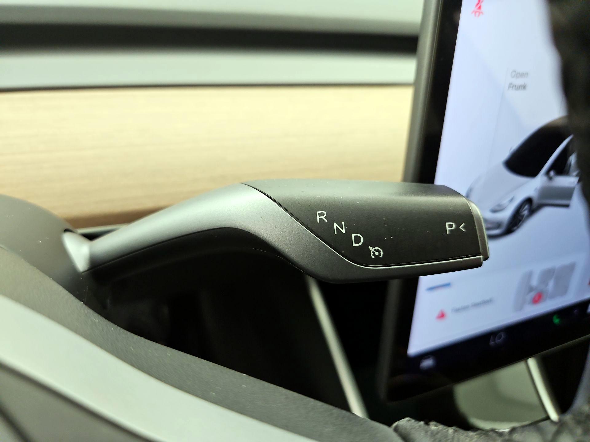 Thumbnail: 2020 Tesla Model 3 - 17
