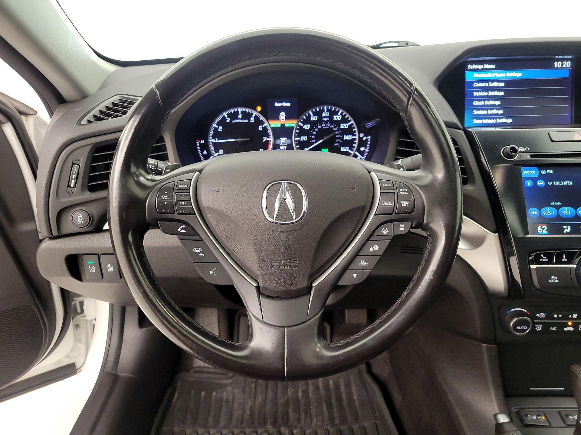 Thumbnail: 2020 Acura ILX - 10