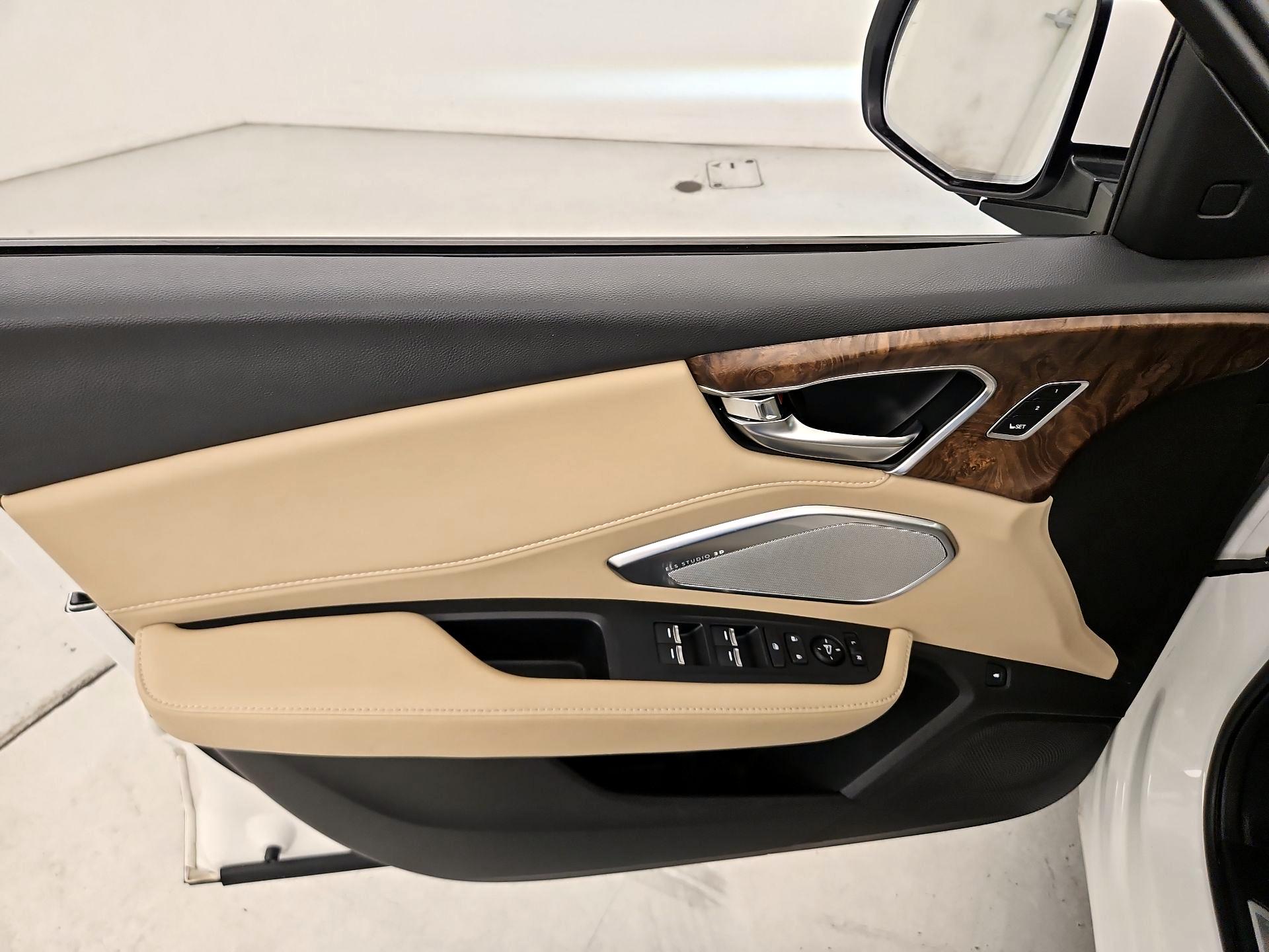 Thumbnail: 2020 Acura RDX - 12